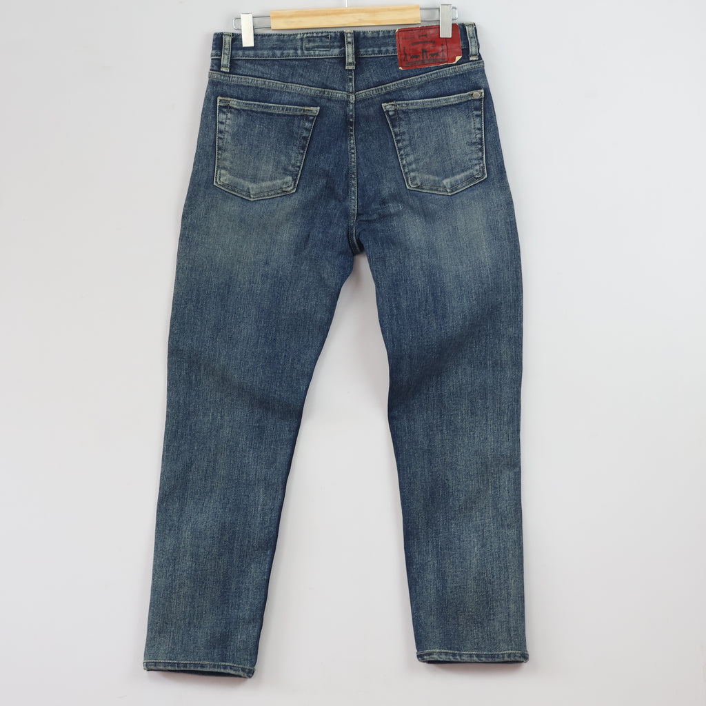 Vintage MOD.9 Men's Medium Wash Thrifted Denim Jeans 30 Waist/ J1043