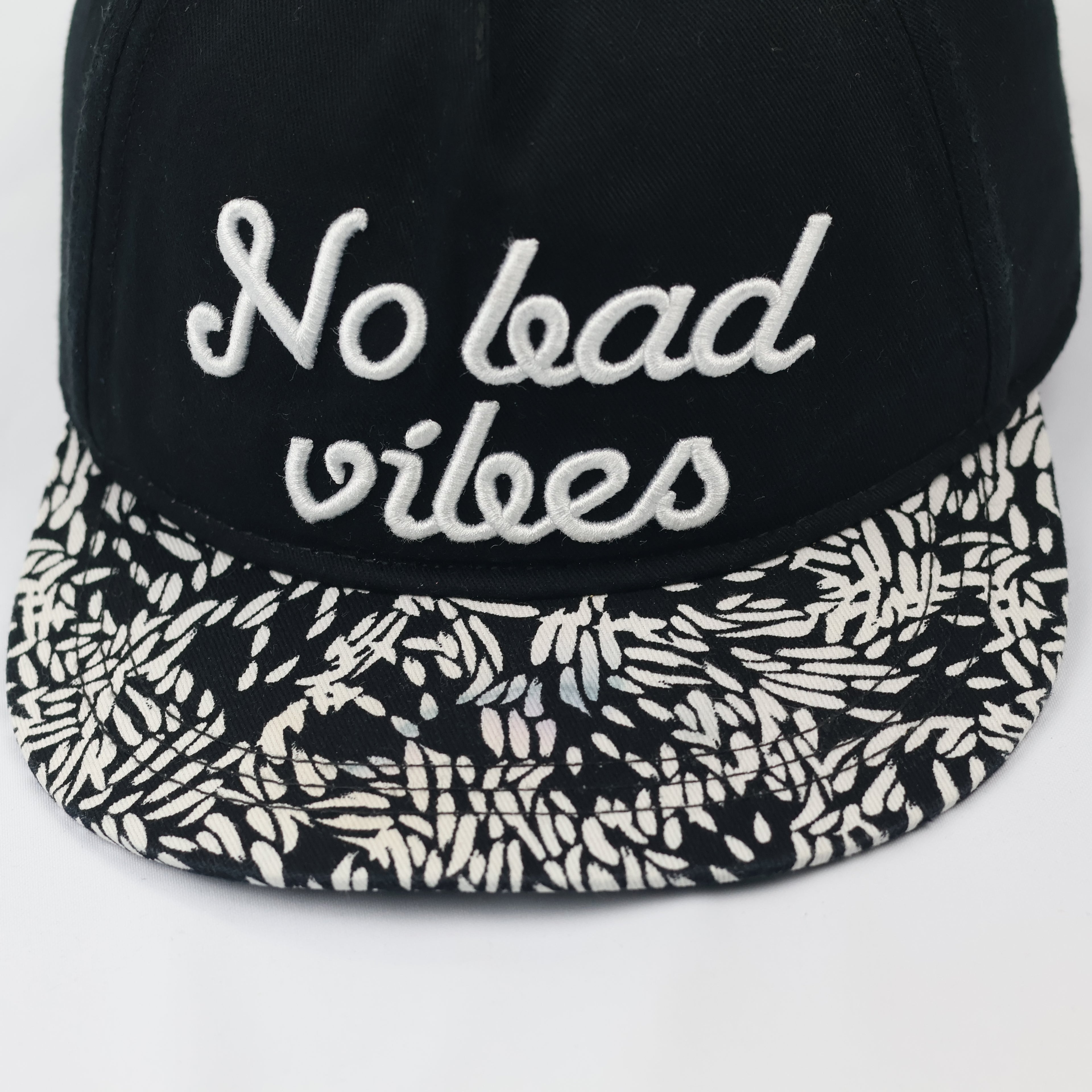 H&M "No Bad Vibes" Slogan Snapback Cap - Black & Floral