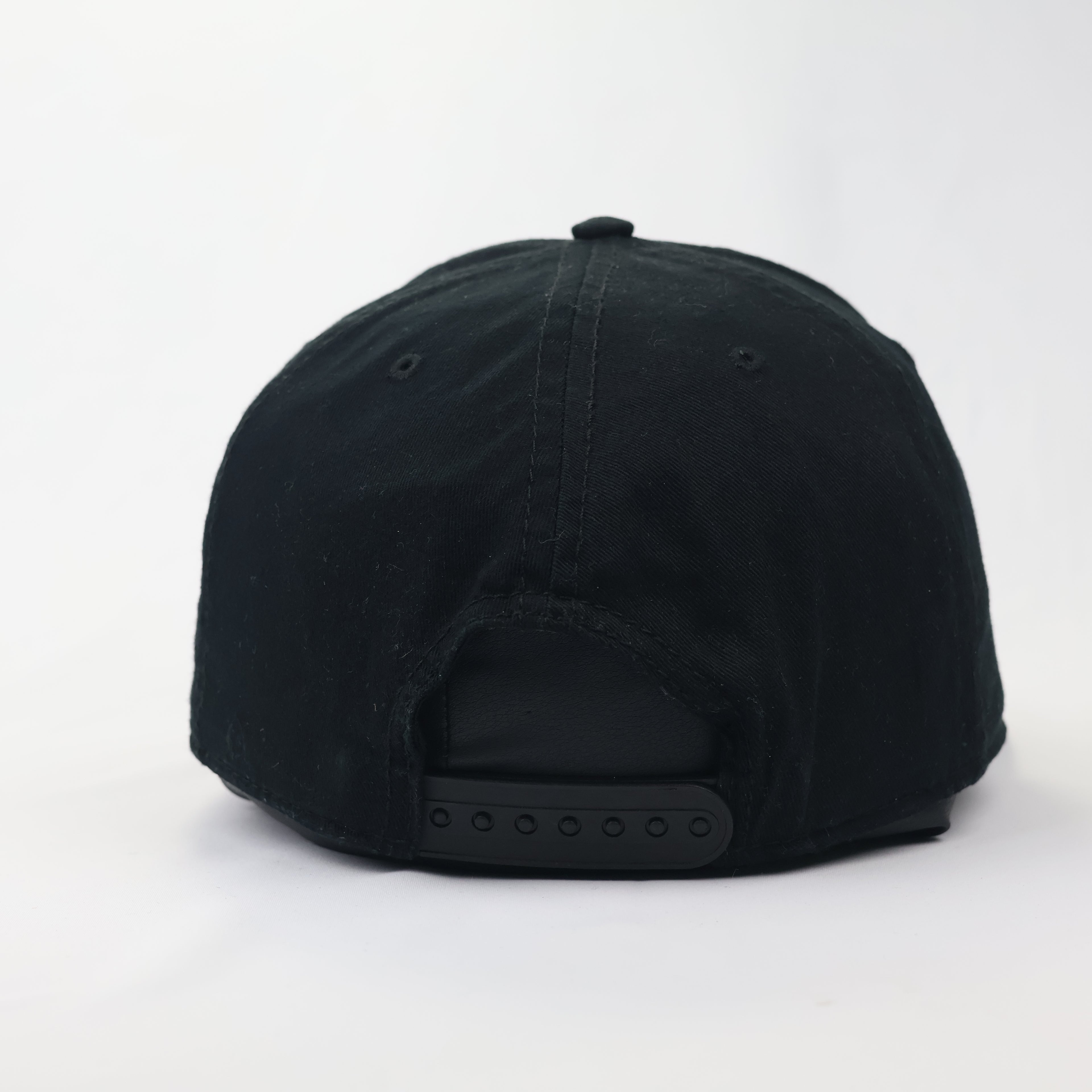 H&M "No Bad Vibes" Slogan Snapback Cap - Black & Floral