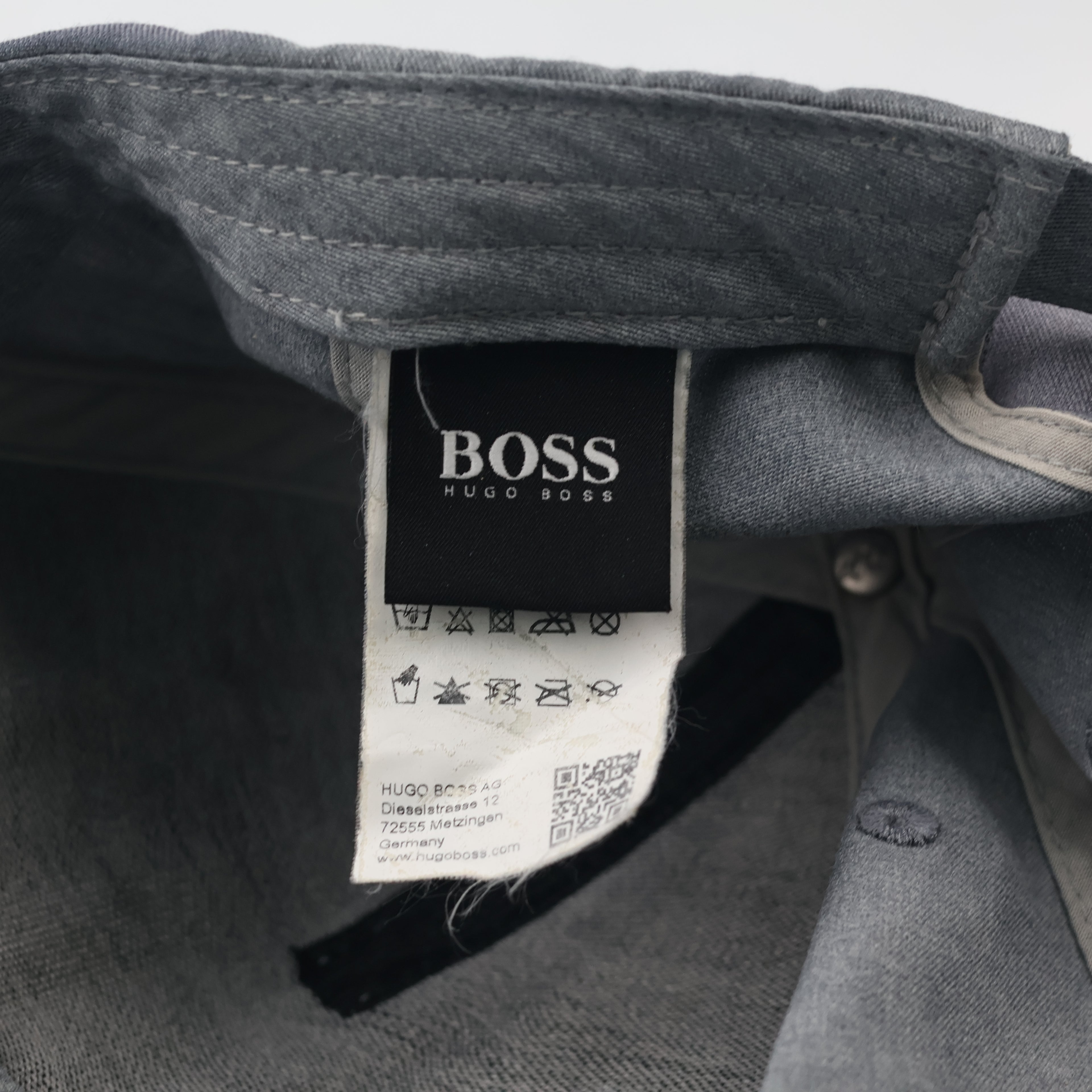 Hugo Boss Grey Vintage Thrifted Baseball Cap - Authentic Thrifted