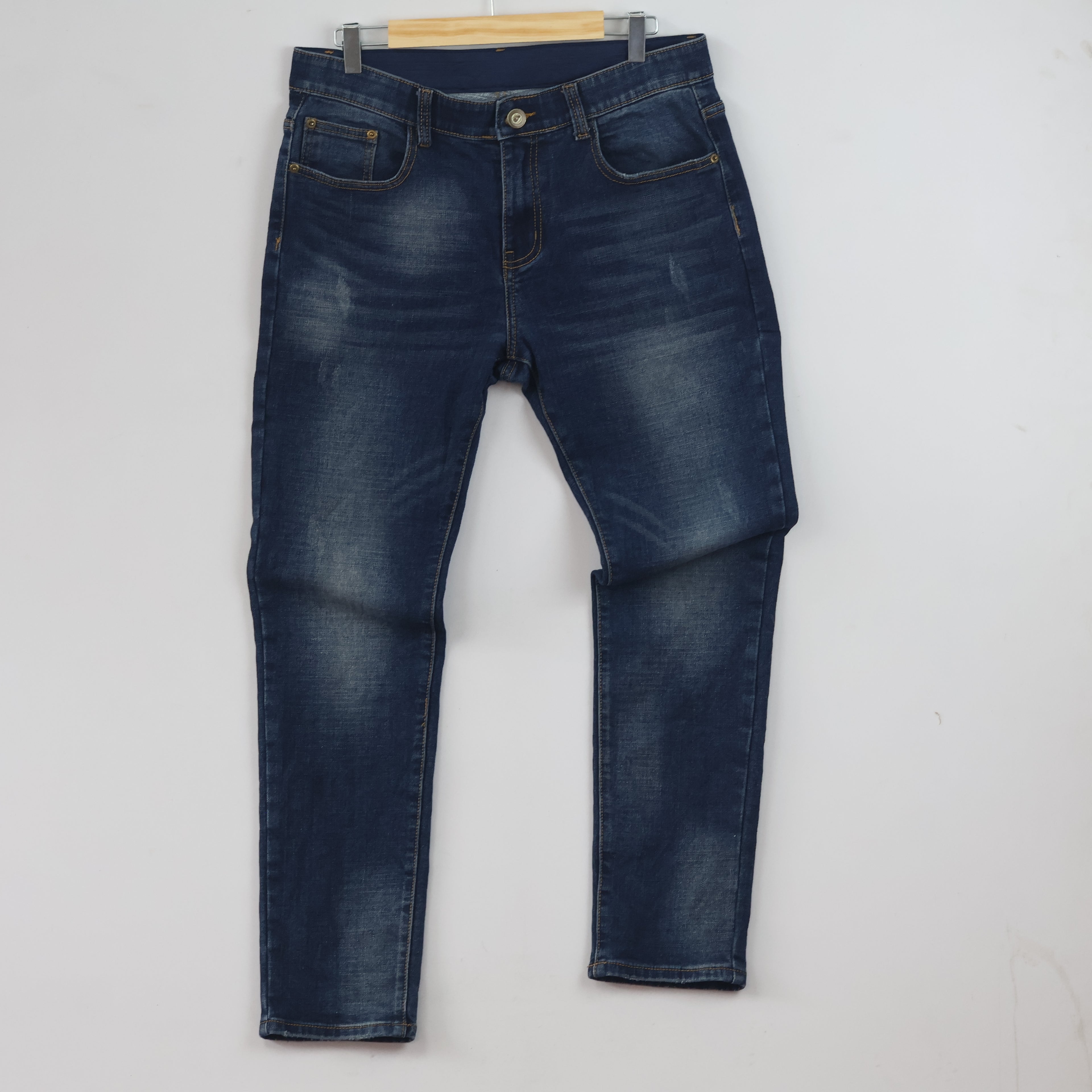 Thrifted Men's Trade Maker Casual Wash Denim Trousers Waist 32/ J1062
