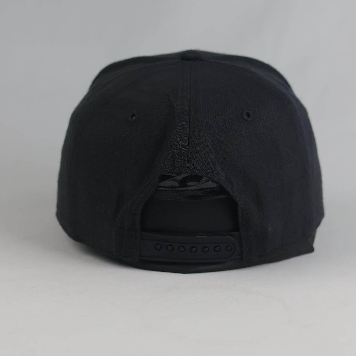 Thrifted ’47 Brand NY Yankees Black Snapback Hat Green Bottom | 10815