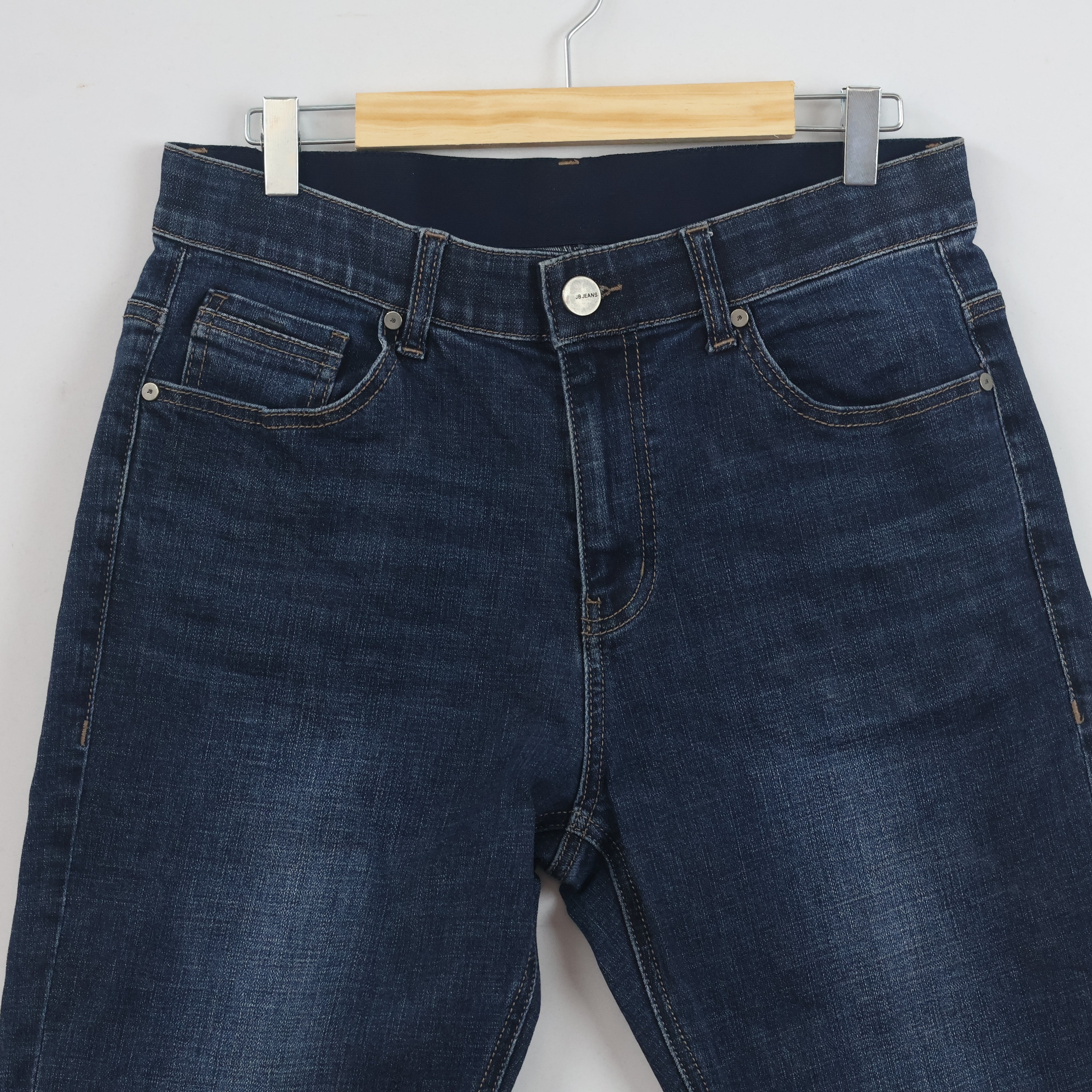 Thrifted Jambangee Men's Deep Indigo Blue Jeans 32-34 Waist/ J1038