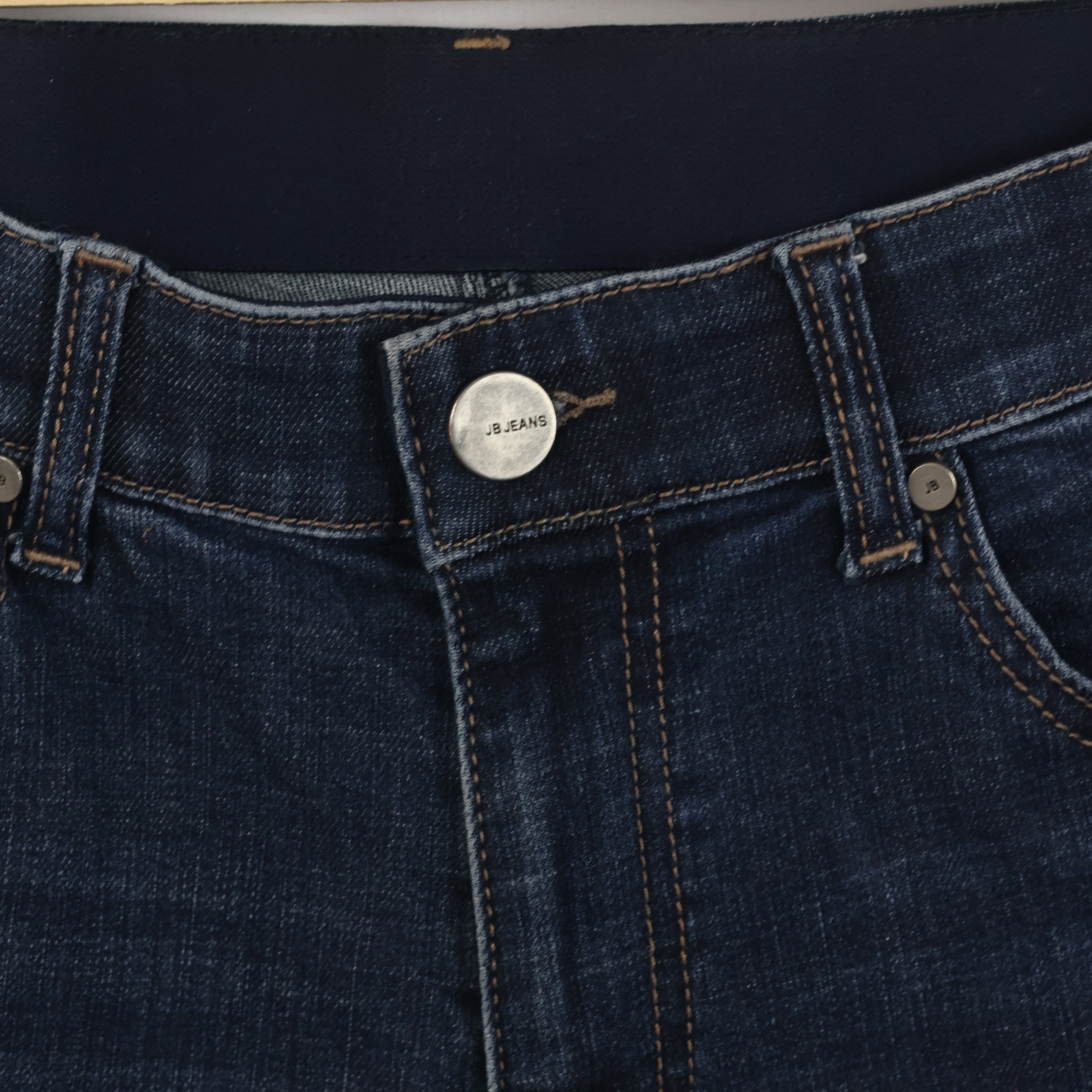 Thrifted Jambangee Men's Deep Indigo Blue Jeans 32-34 Waist/ J1038