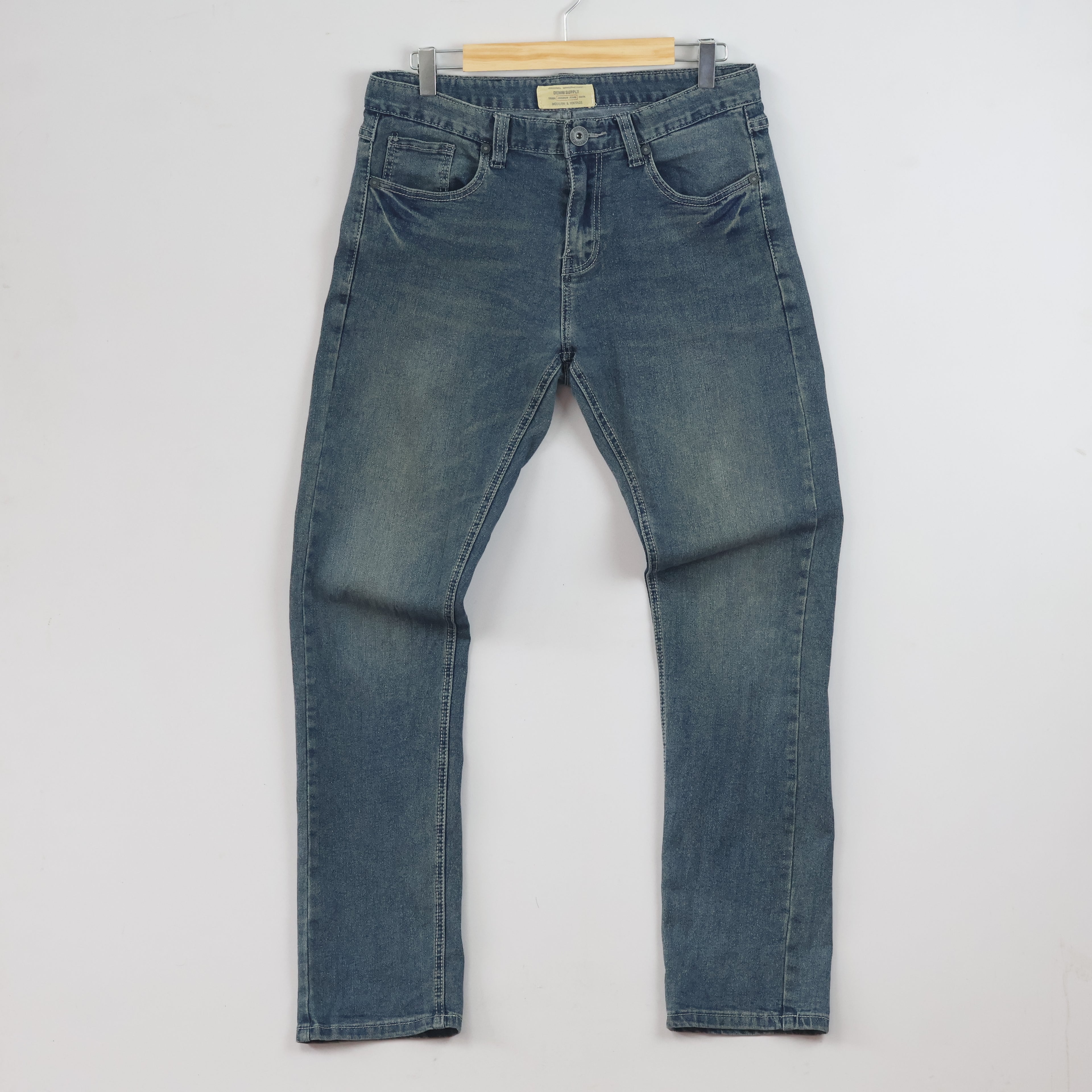 Thrifted Denim Supply Men's Faded Blue Denim Jeans 30-32 Waist/ J1037