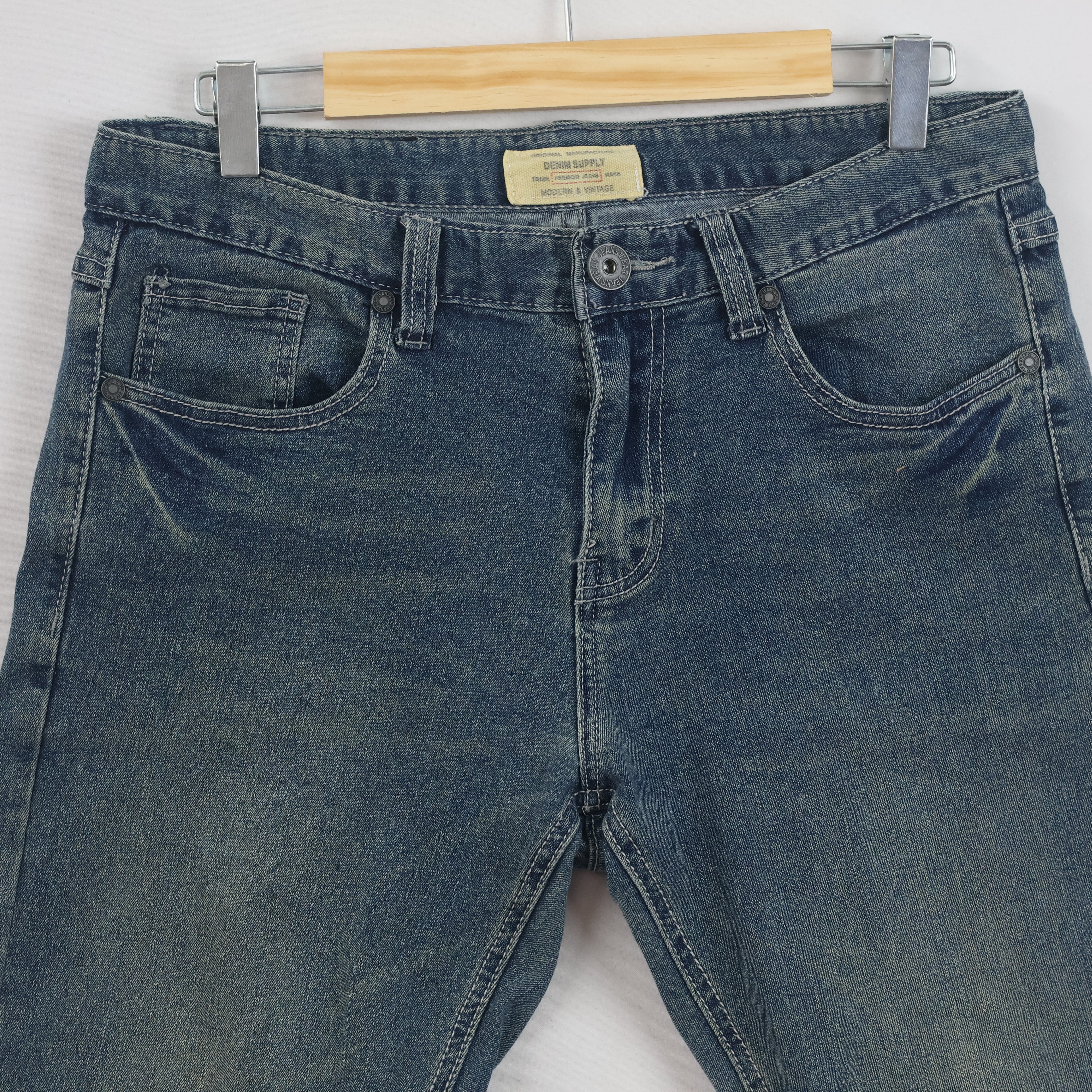 Thrifted Denim Supply Men's Faded Blue Denim Jeans 30-32 Waist/ J1037