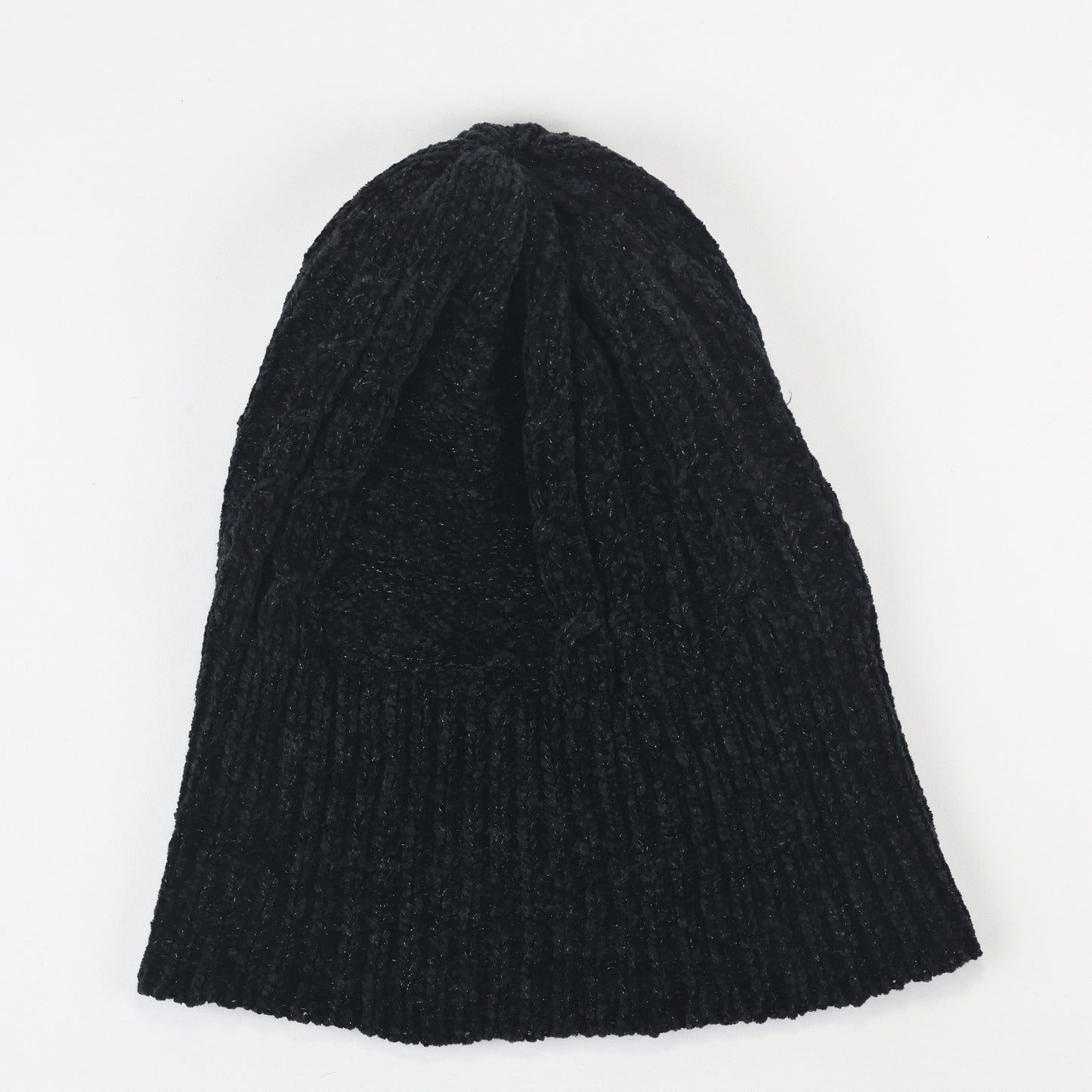 Premium Black Thrifted Beanie – Minimalist Casual Winter Headwear