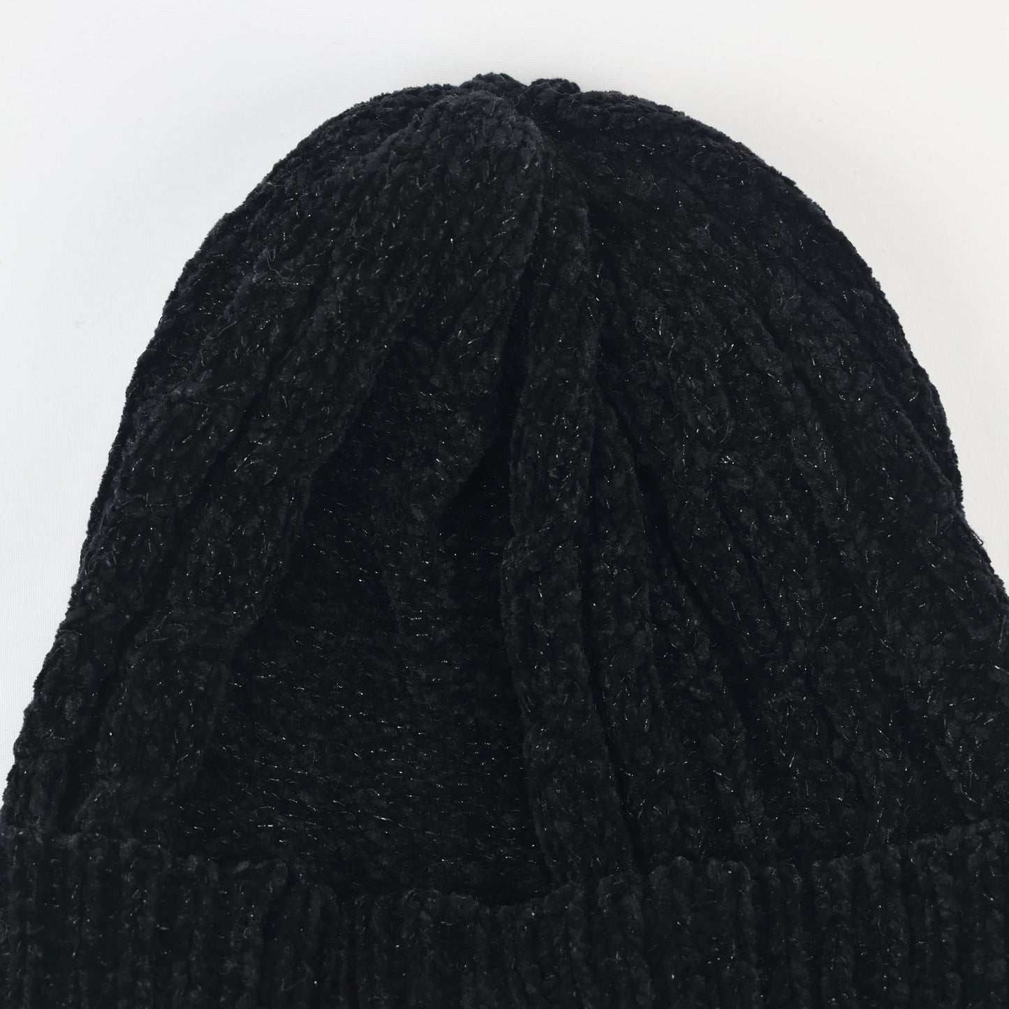 Premium Black Thrifted Beanie – Minimalist Casual Winter Headwear