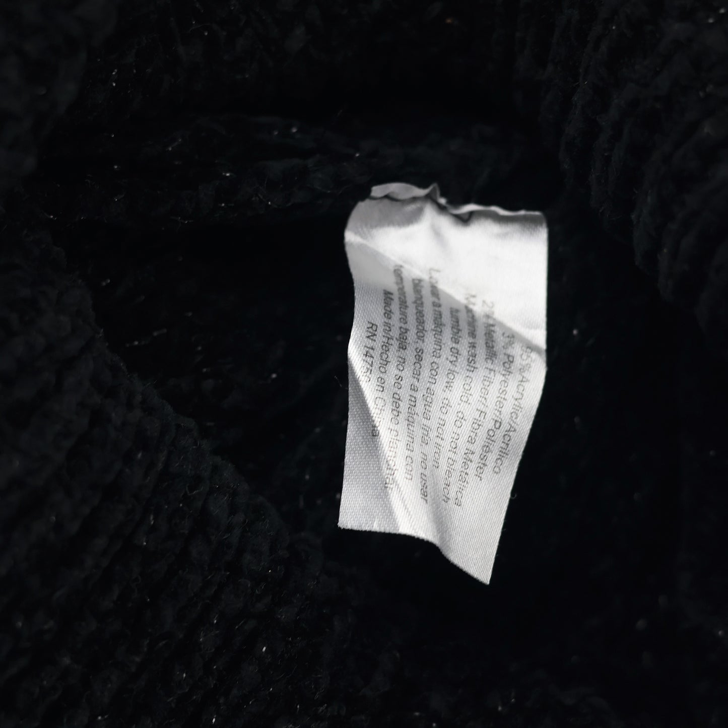 Premium Black Thrifted Beanie – Minimalist Casual Winter Headwear