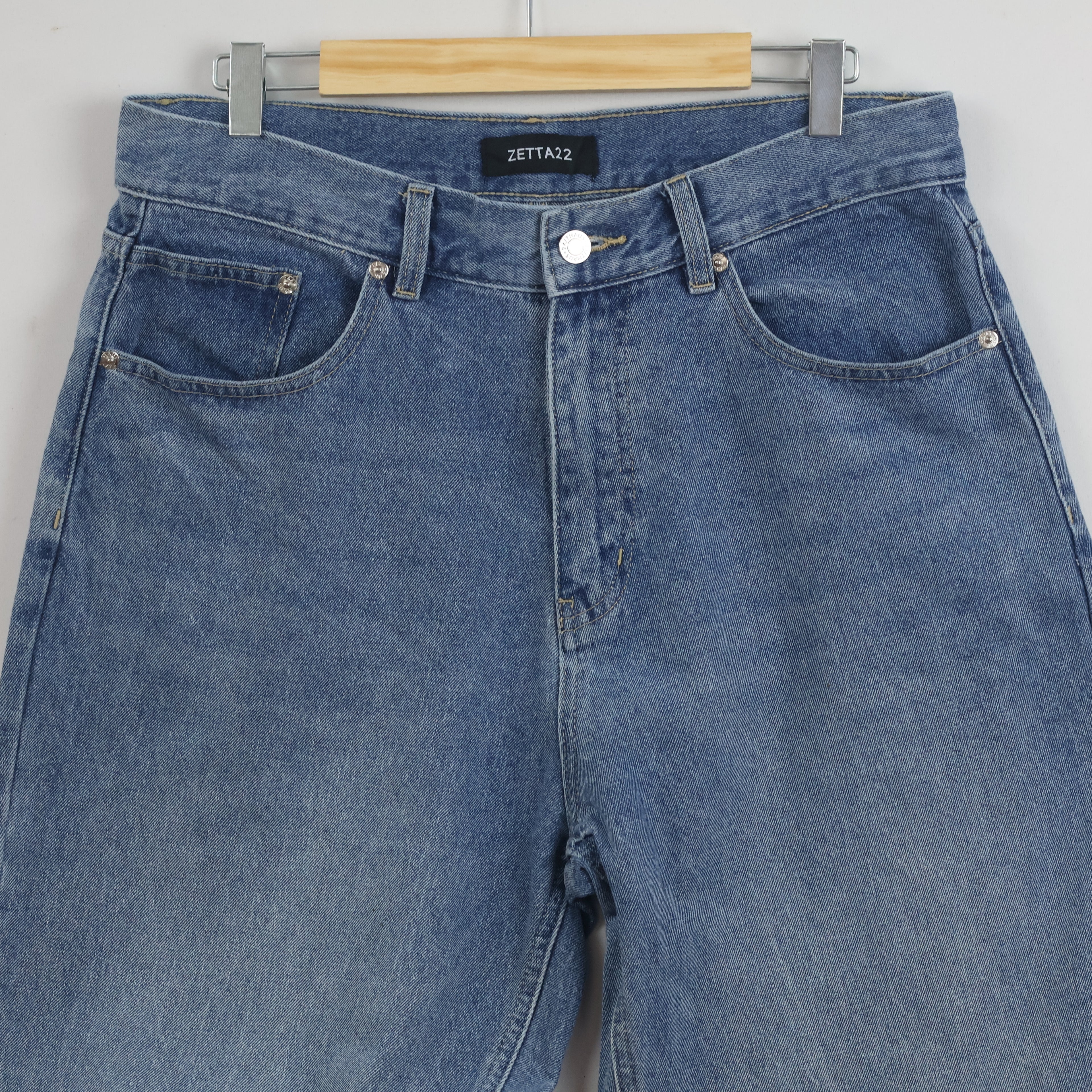 Thrifted Zetta22 Men's Blue Wide Leg Jeans 32 Waist/ J1034