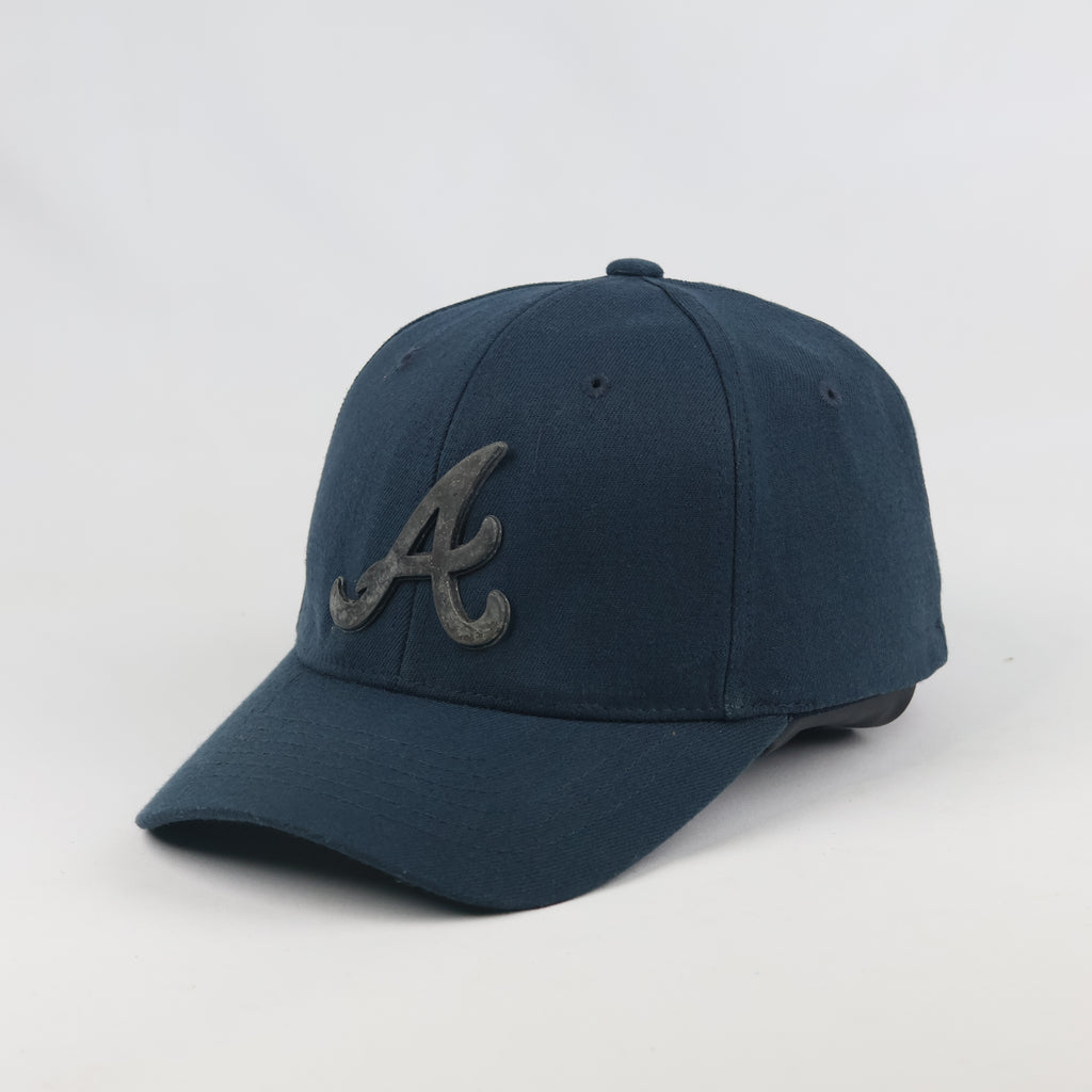 Vintage Atlanta Braves Fitted Hat | Thrifted Navy Blue MLB Baseball Cap S/M
