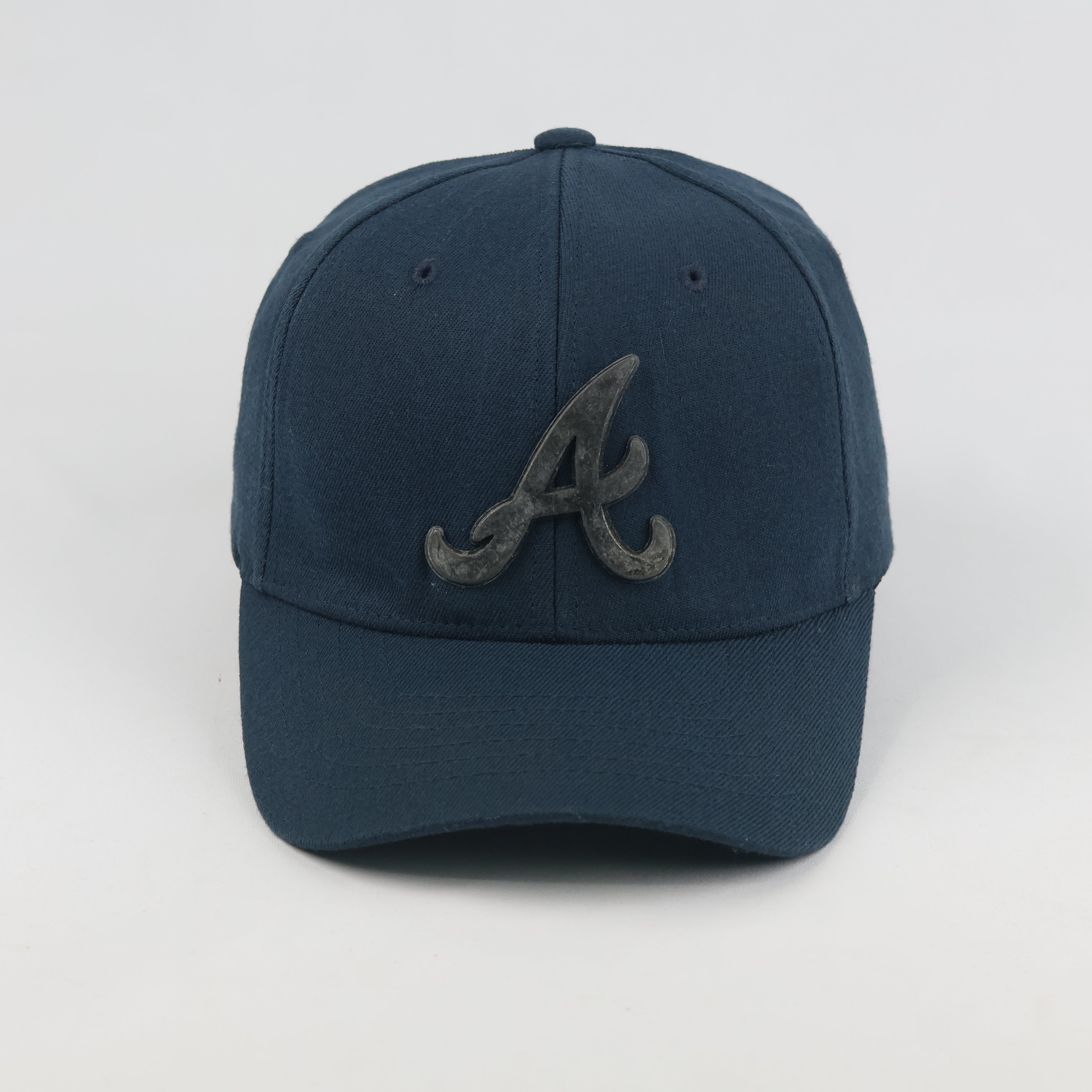 Vintage Atlanta Braves Fitted Hat | Thrifted Navy Blue MLB Baseball Cap S/M