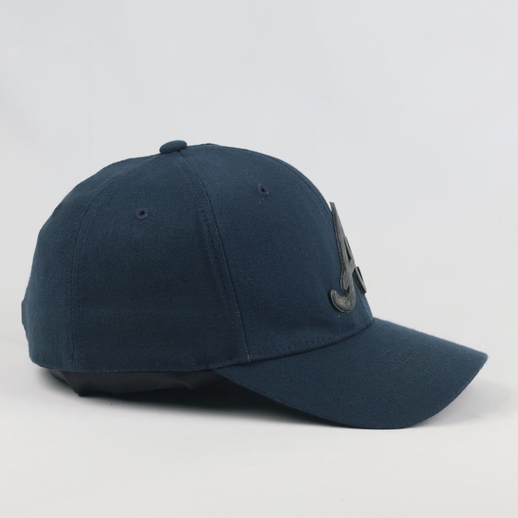 Vintage Atlanta Braves Fitted Hat | Thrifted Navy Blue MLB Baseball Cap S/M