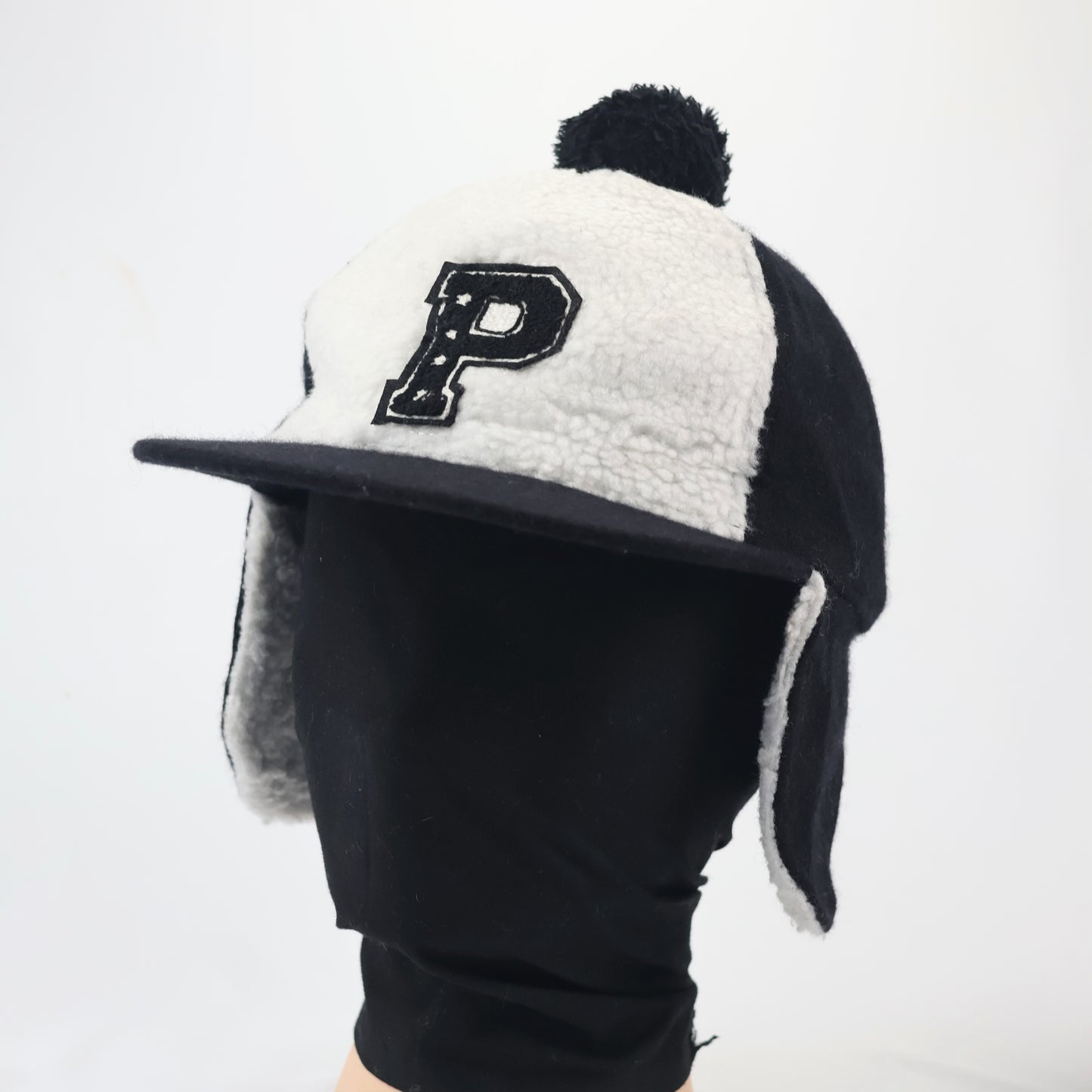 Official ZOH Kids Blue Ribbed Beanie – "P"  Logo Winter Cap