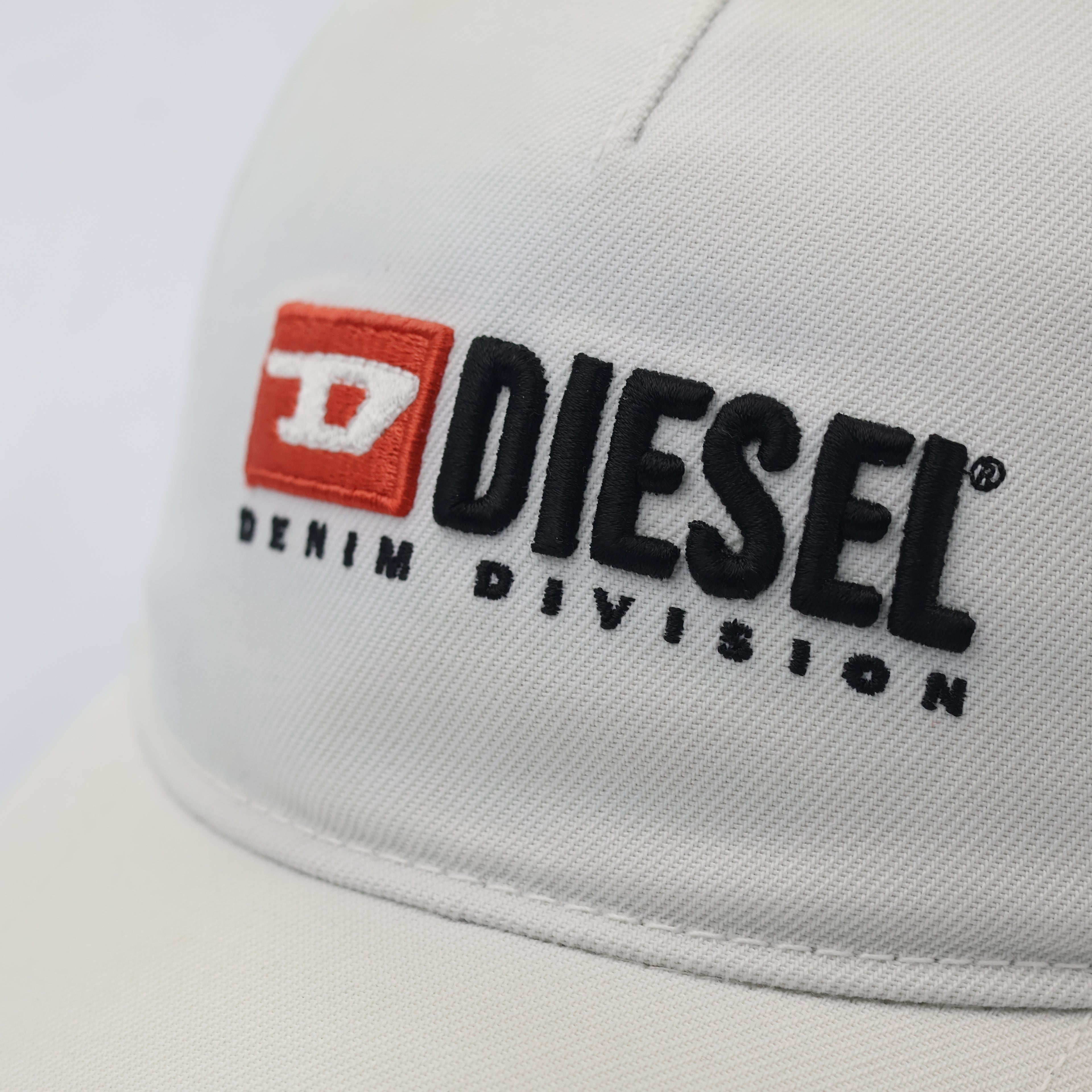 Diesel Denim Division Vintage Baseball Cap - Off-White & Black