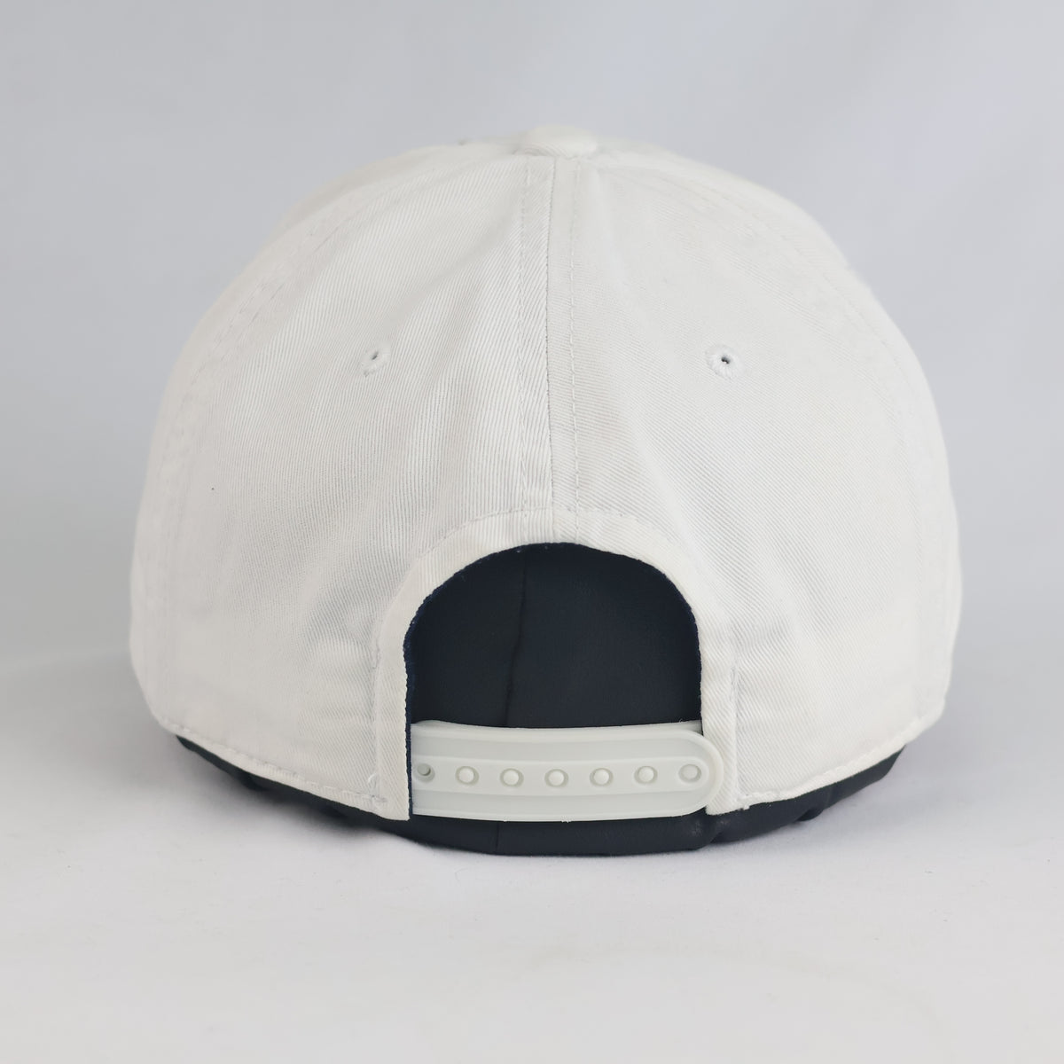 Thrifted Champion Classic Off-White Cotton Snapback Hat | 10821