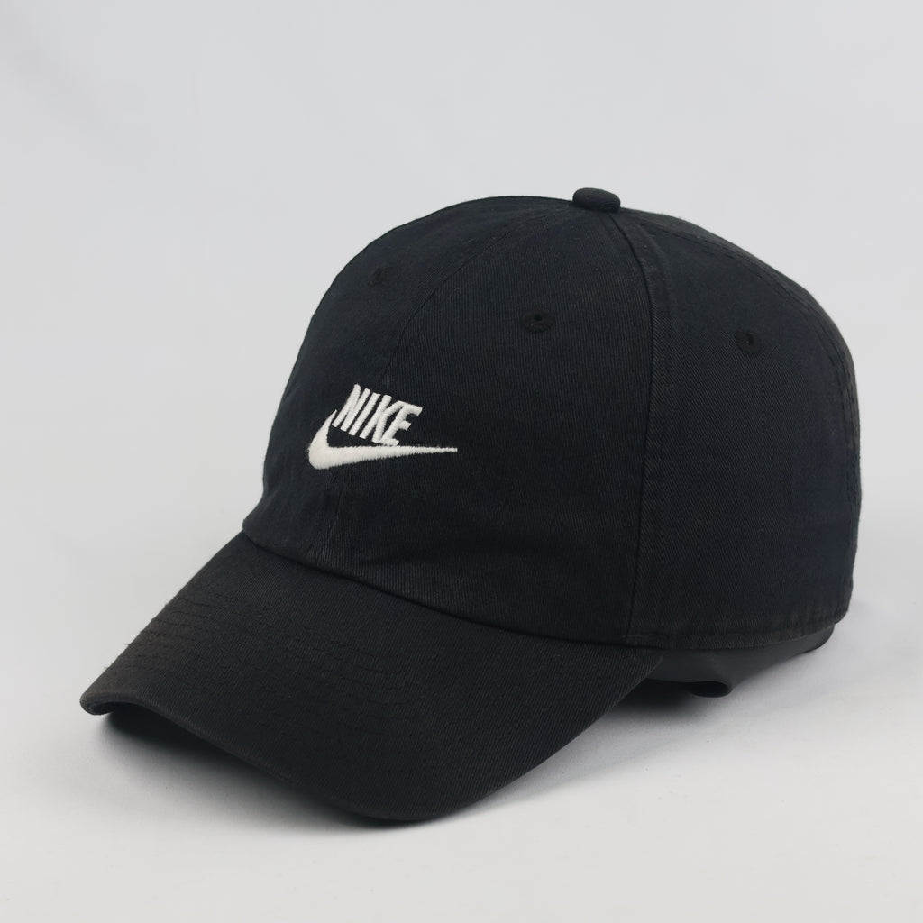 Vintage Nike Heritage 86 Strapback Hat | Thrifted Black Classic Swoosh Dad Cap