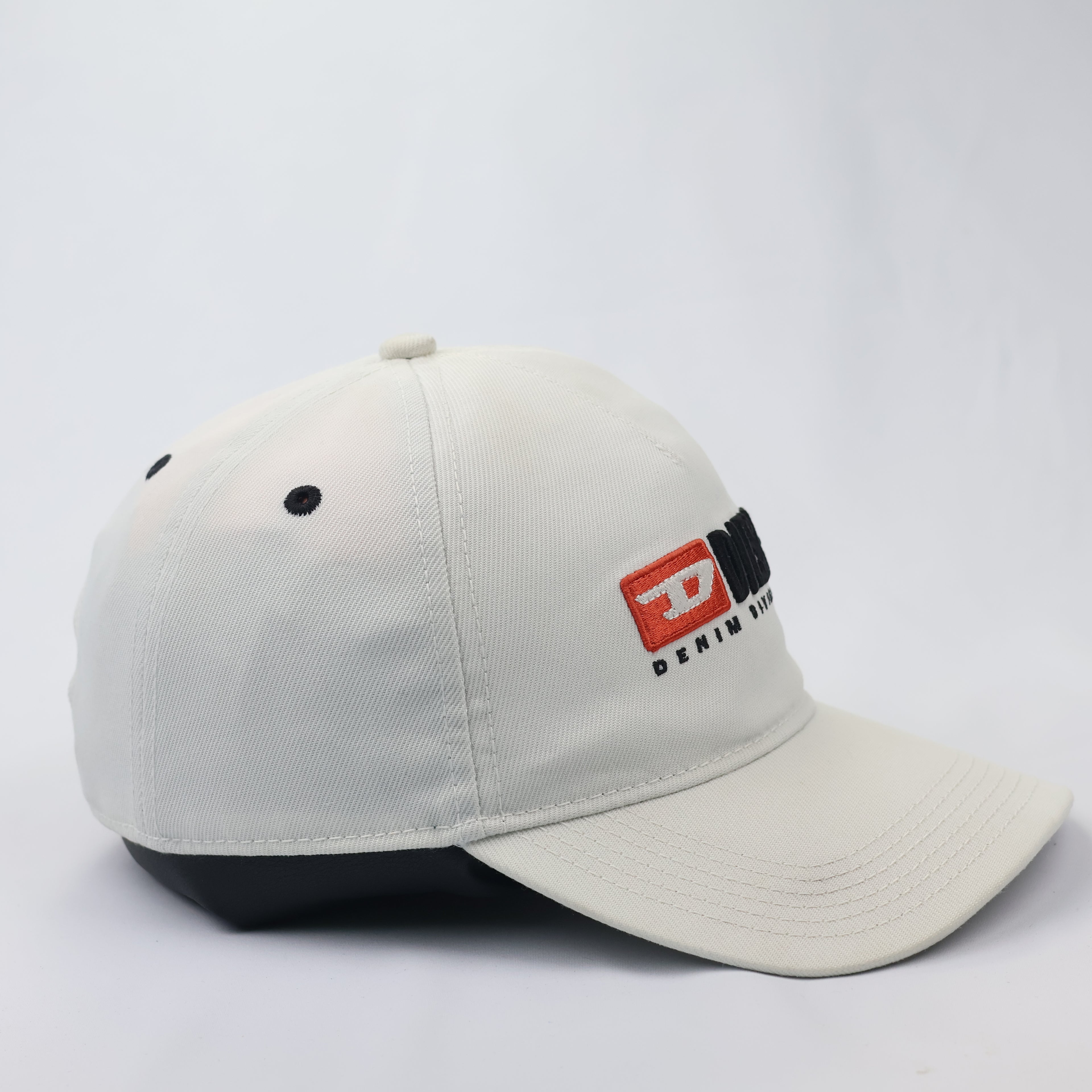 Diesel Denim Division Vintage Baseball Cap - Off-White & Black