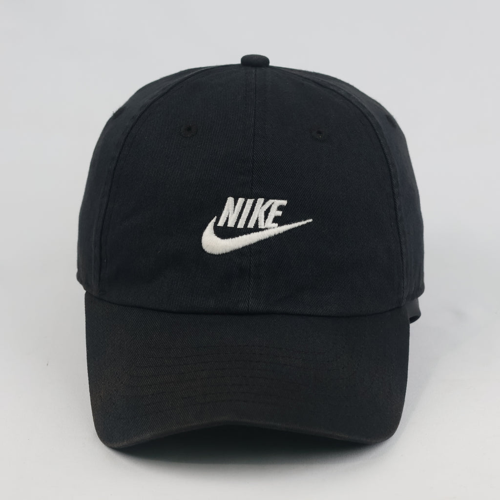 Vintage Nike Heritage 86 Strapback Hat | Thrifted Black Classic Swoosh Dad Cap