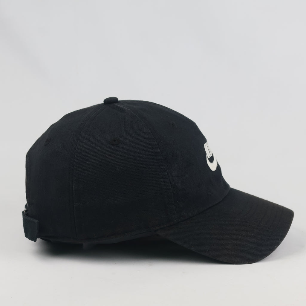 Vintage Nike Heritage 86 Strapback Hat | Thrifted Black Classic Swoosh Dad Cap