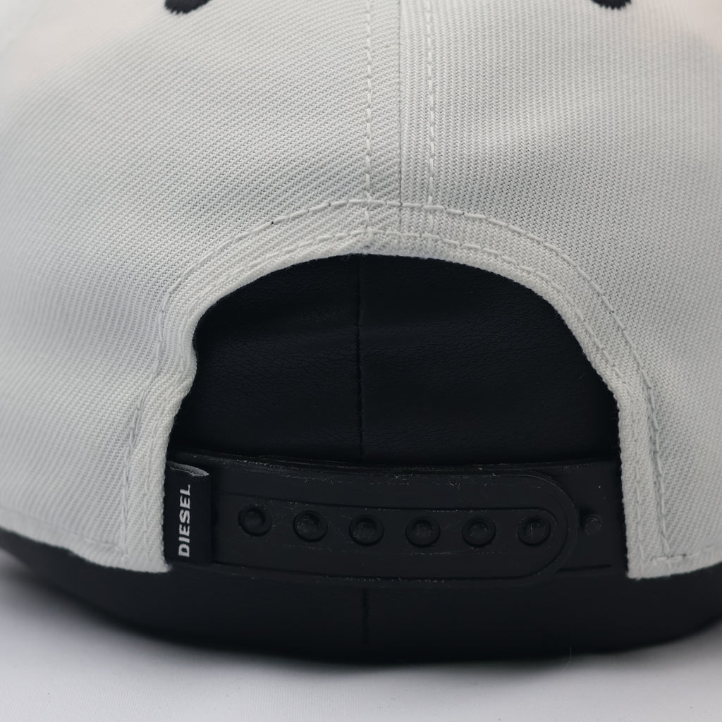 Diesel Denim Division Vintage Baseball Cap - Off-White & Black