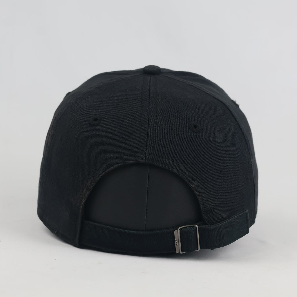 Vintage Nike Heritage 86 Strapback Hat | Thrifted Black Classic Swoosh Dad Cap