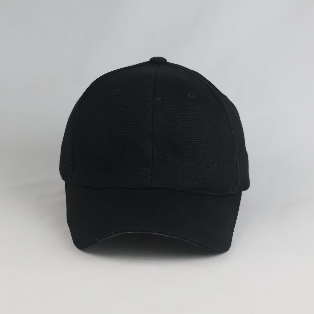Thrifted Plain Black Flexfit Closed Back Curved Brim Cap| 10826