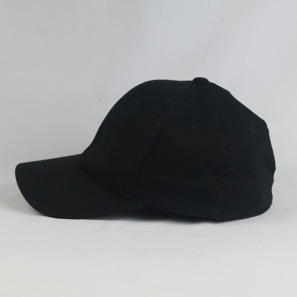 Thrifted Plain Black Flexfit Closed Back Curved Brim Cap| 10826