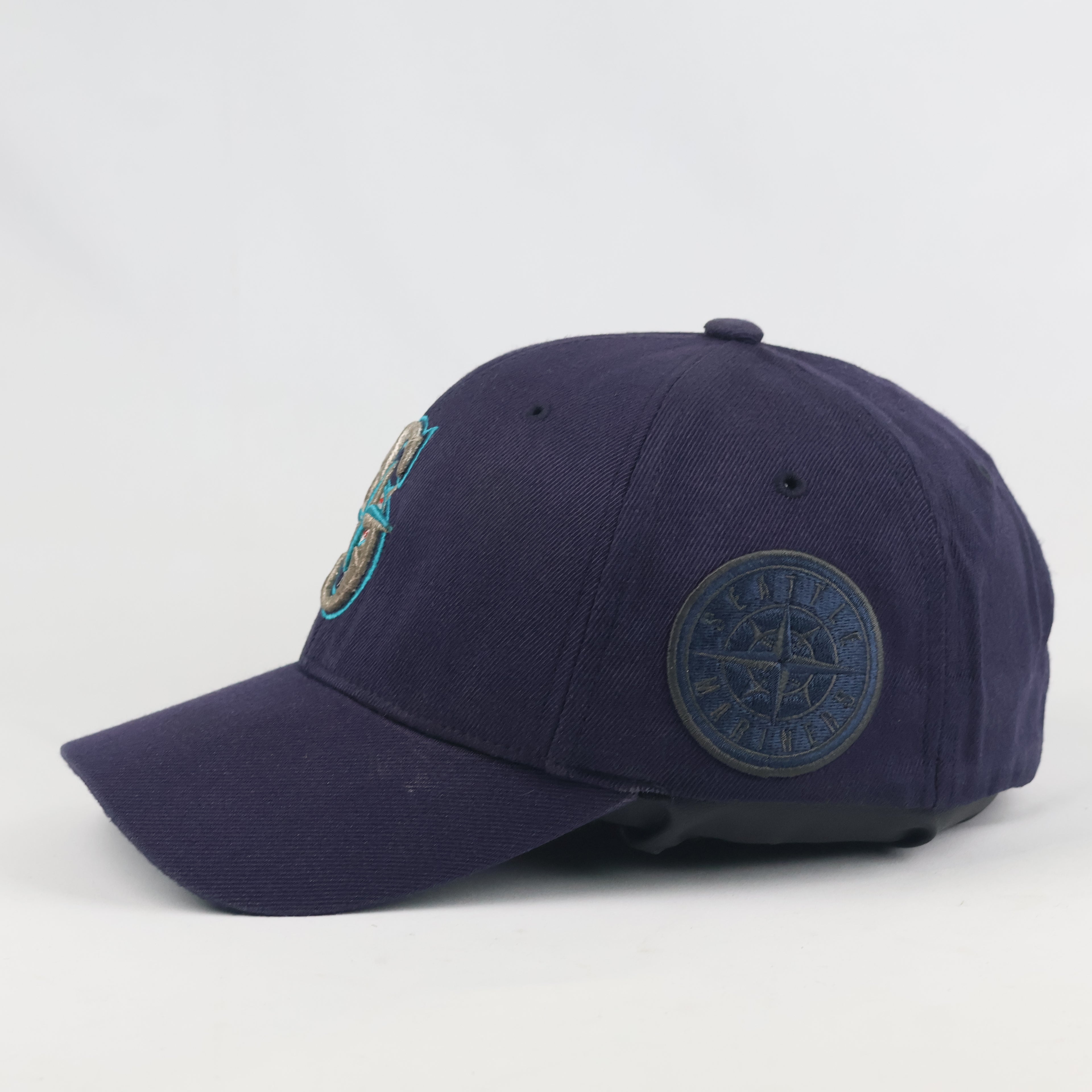 Vintage Seattle Mariners Fitted Hat | Thrifted Navy Blue MLB Baseball Cap 57-58cm