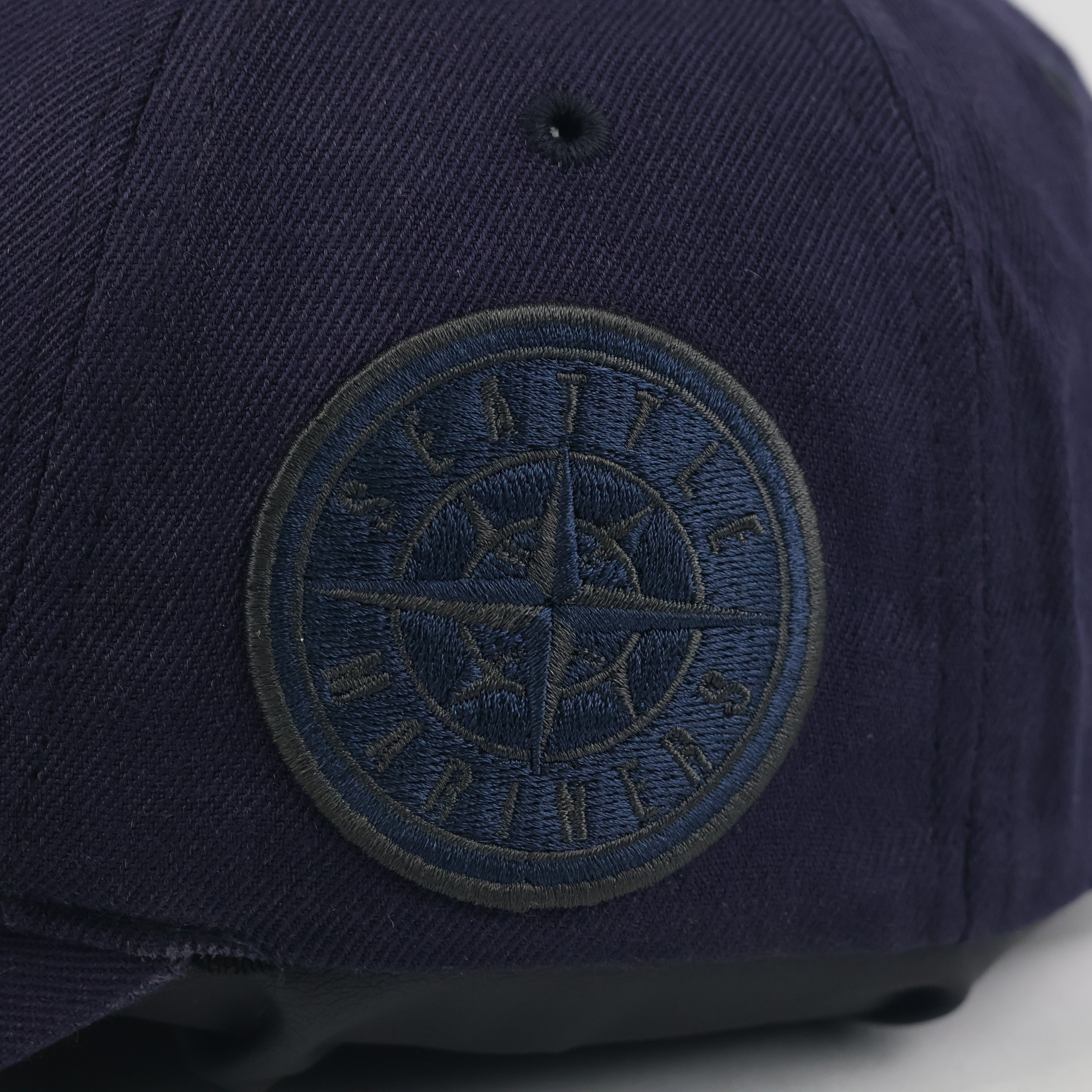 Vintage Seattle Mariners Fitted Hat | Thrifted Navy Blue MLB Baseball Cap 57-58cm