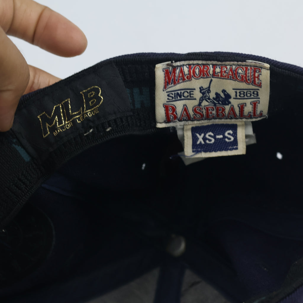 Vintage Seattle Mariners Fitted Hat | Thrifted Navy Blue MLB Baseball Cap 57-58cm