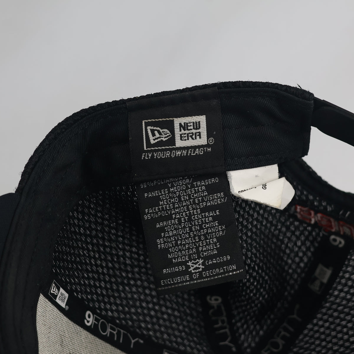 Thrifted New Era 9FORTY Bauer Vapor 1X Hockey Mesh Trucker Hat | 10817