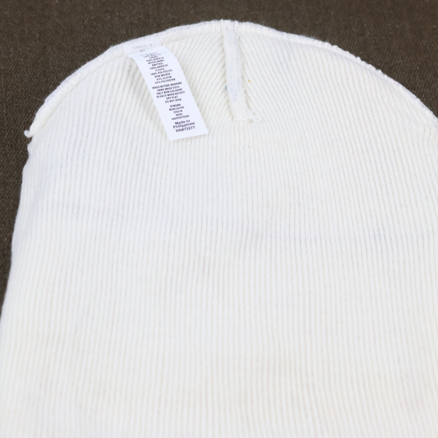 Premium Divided Cream Beanie – Minimalist Unisex Winter Cap