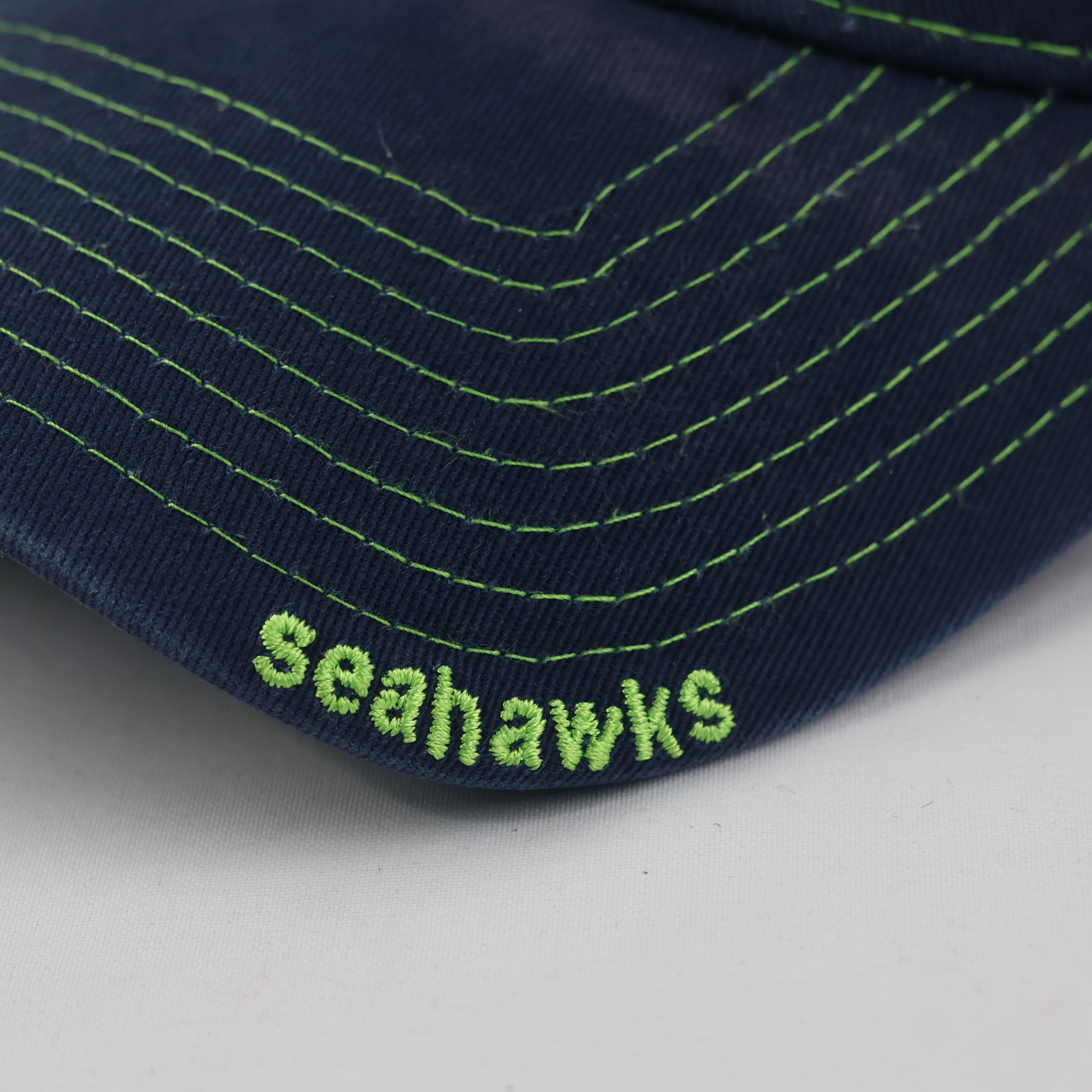 Vintage New Era 39THIRTY Seattle Seahawks Hat | Thrifted Navy Mesh Flexfit Cap