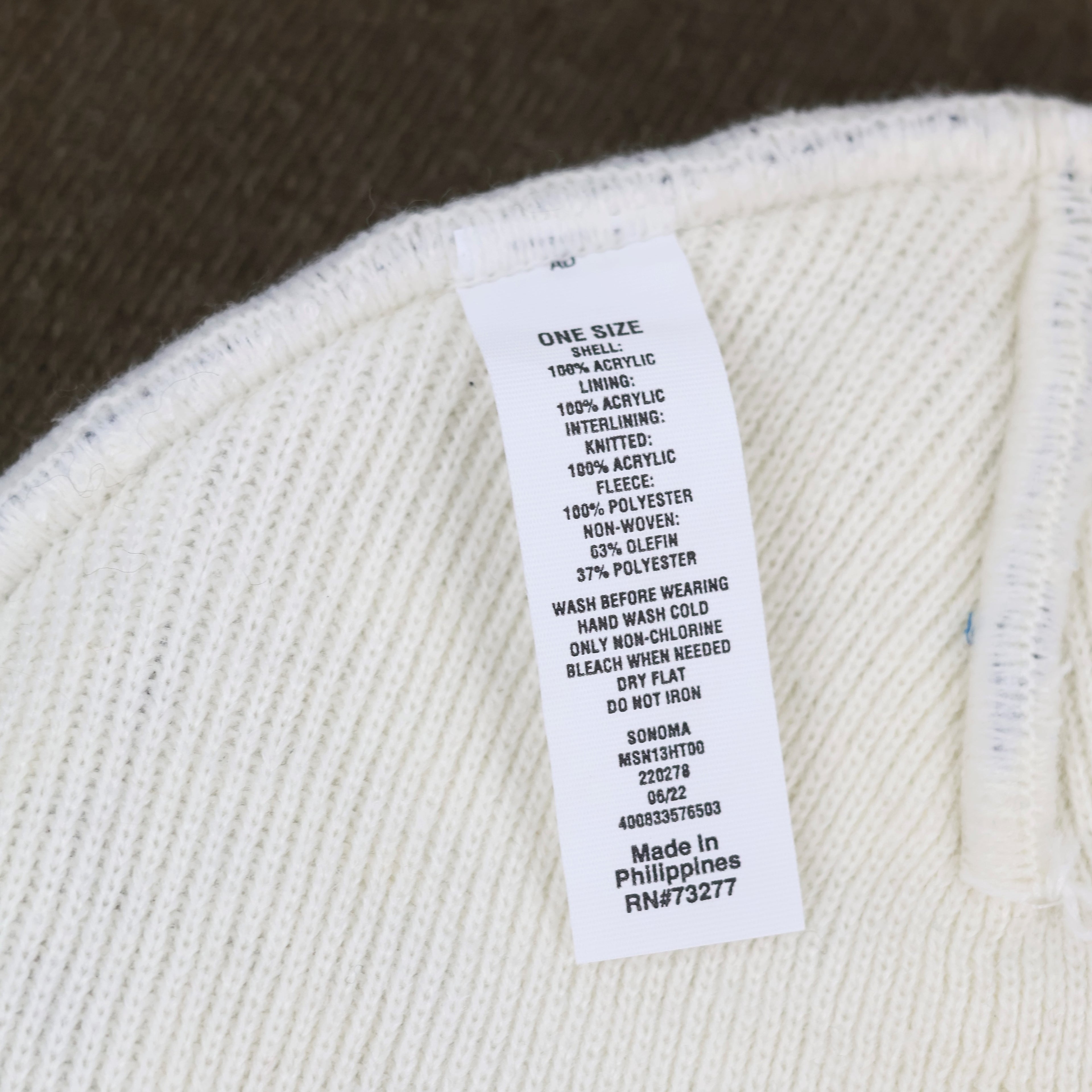 Premium Divided Cream Beanie – Minimalist Unisex Winter Cap