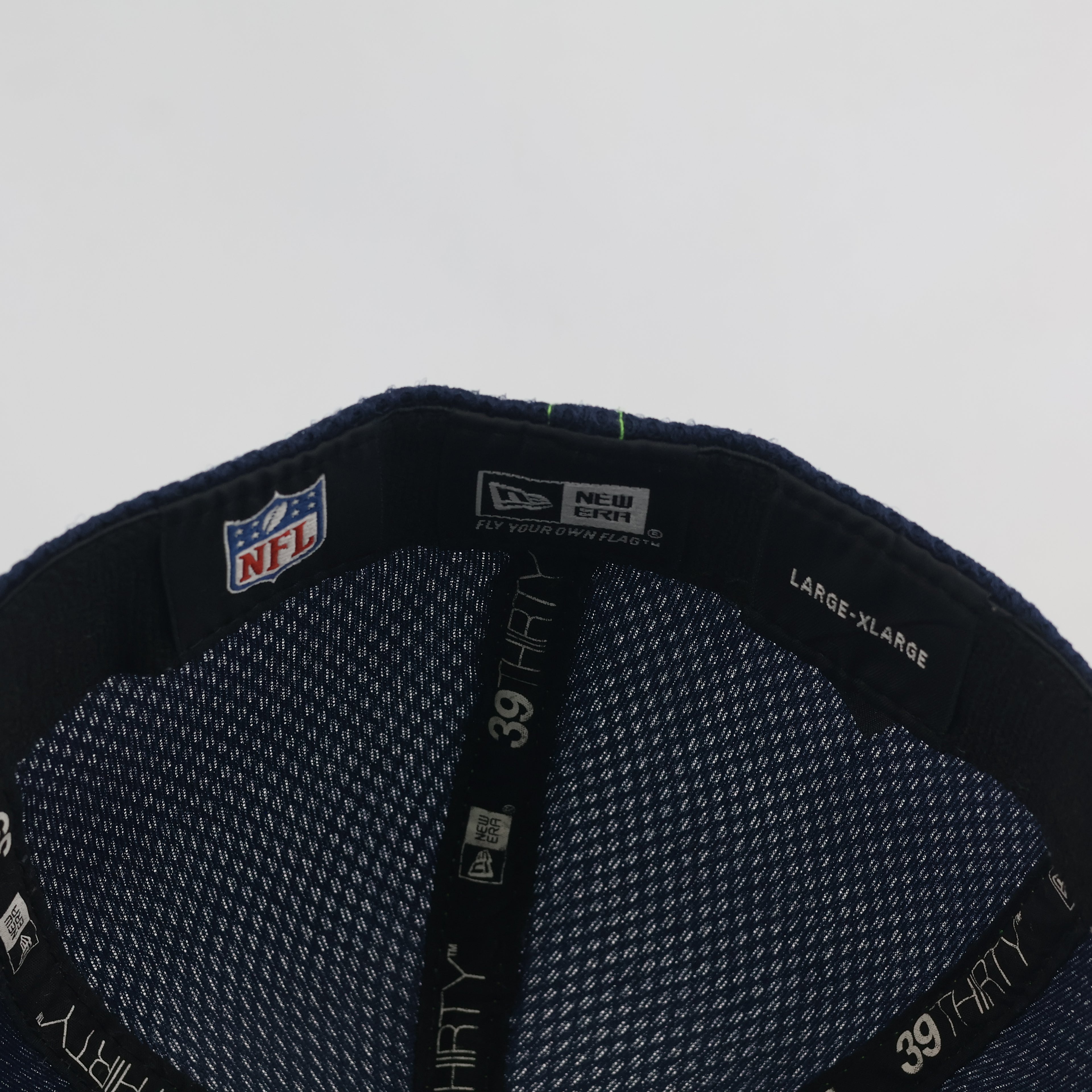 Vintage New Era 39THIRTY Seattle Seahawks Hat | Thrifted Navy Mesh Flexfit Cap
