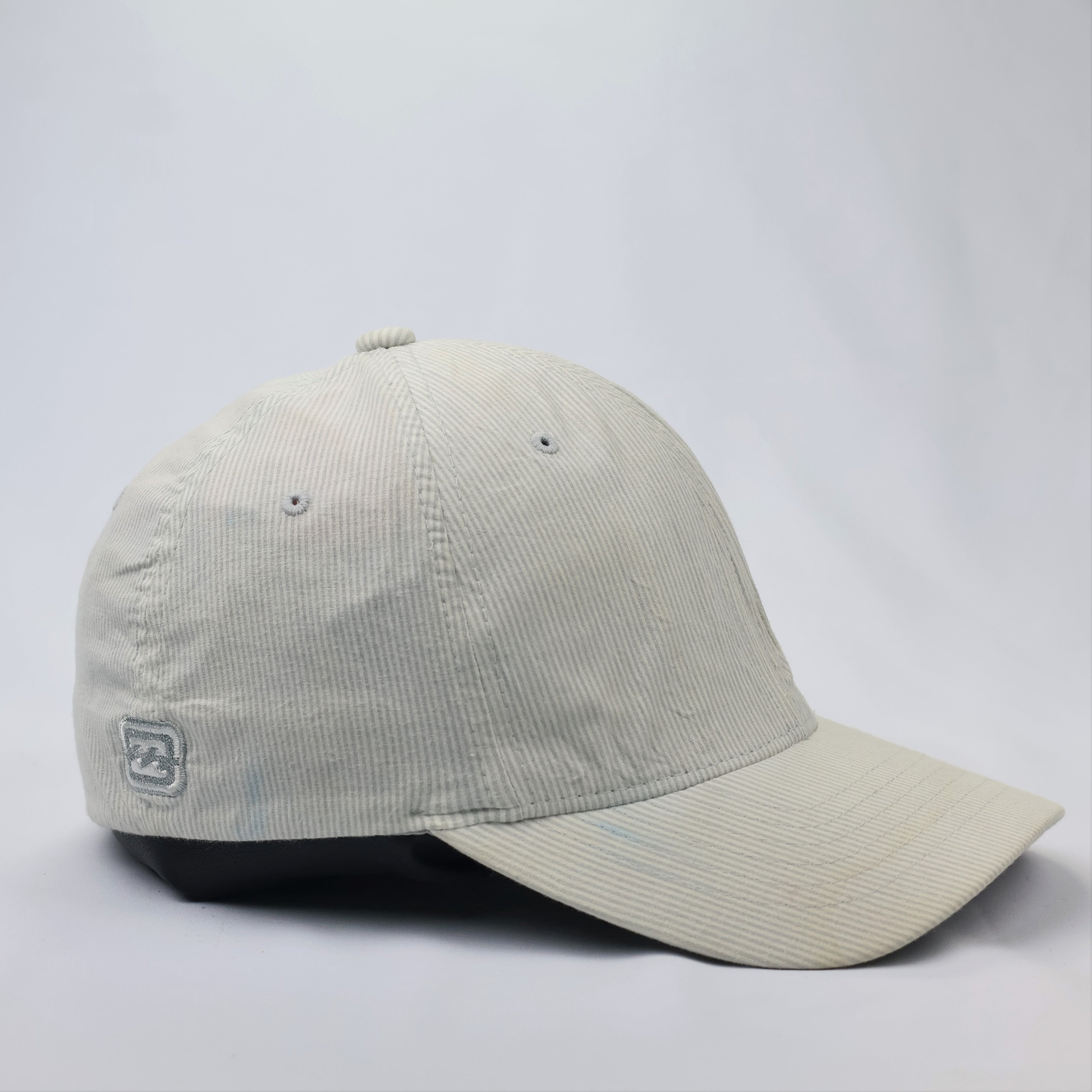 Vintage Billabong Off-White Corduroy Flexfit Cap