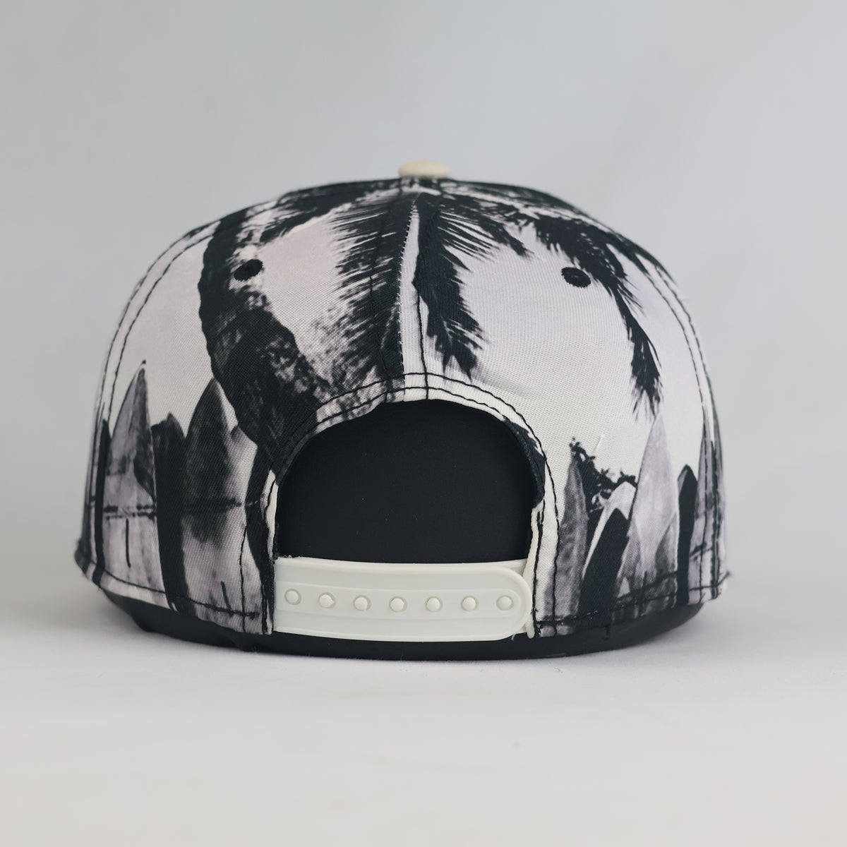 Thrifted Cali Club Tropical Printed Flat Brim Snapback Cap (Size 57–58 cm) | 10828