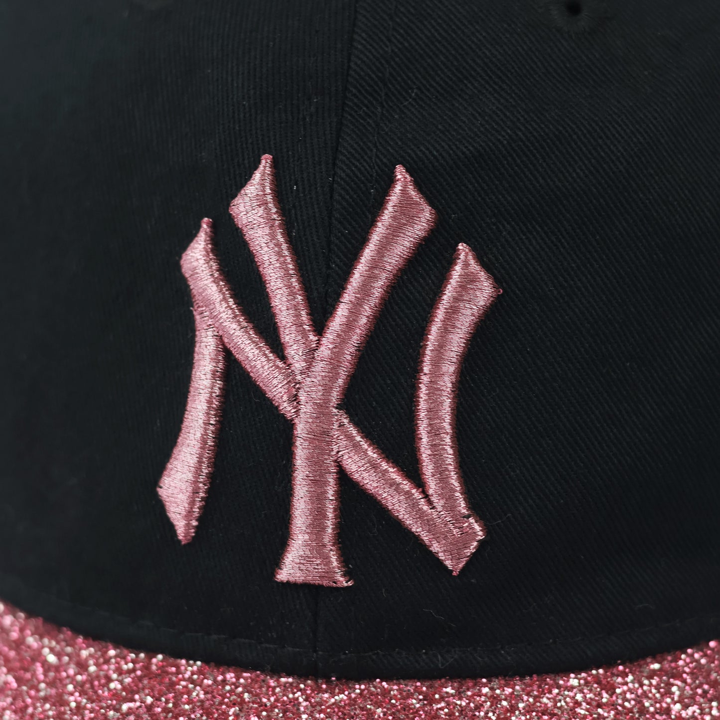 MLB Korea Kids NY Yankees Baseball Thrifted Cap - Pink Glitter Brim Edition