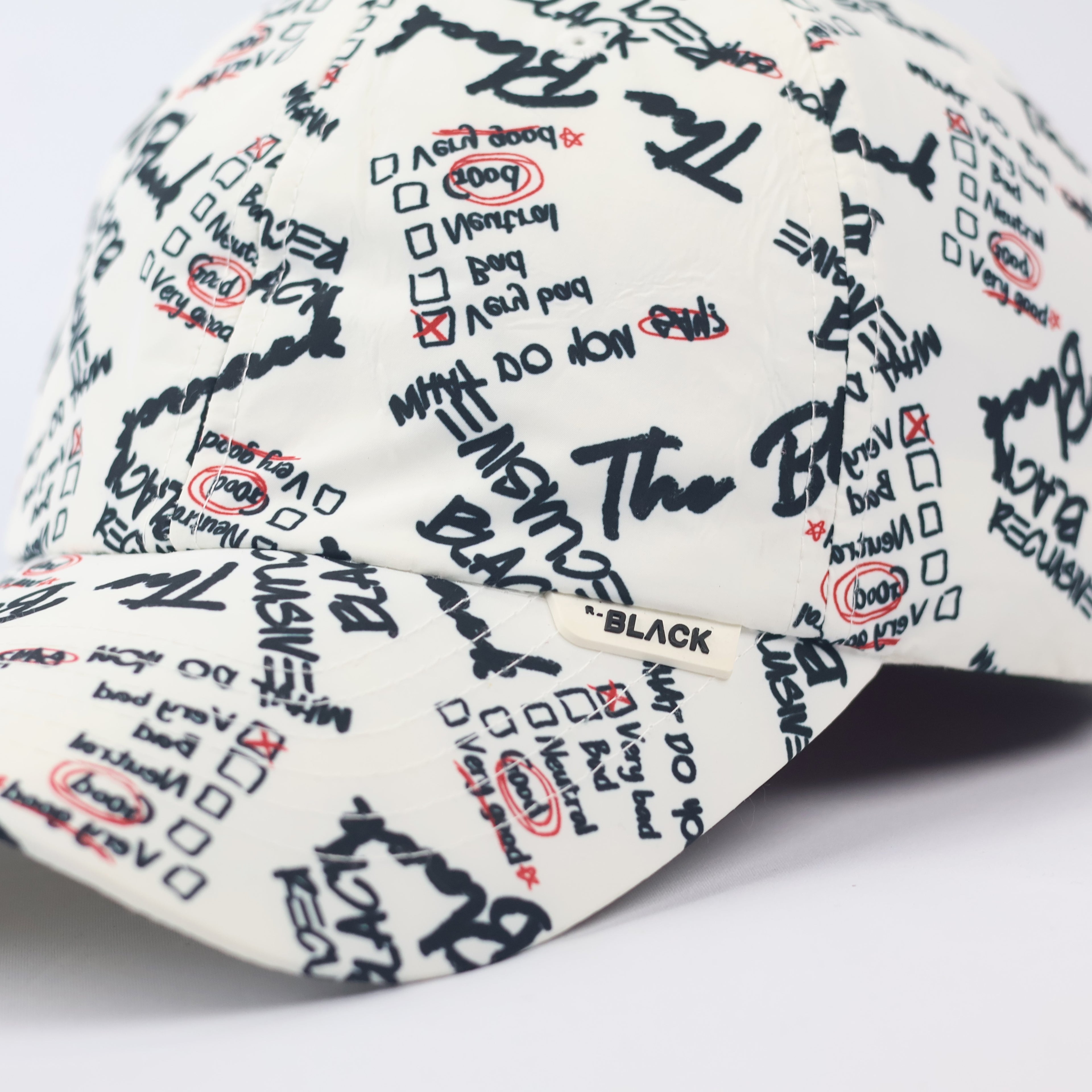 B.Reclusive Graffiti Print Baseball Thrifted Cap - Trendy White & Black Streetwear Hat