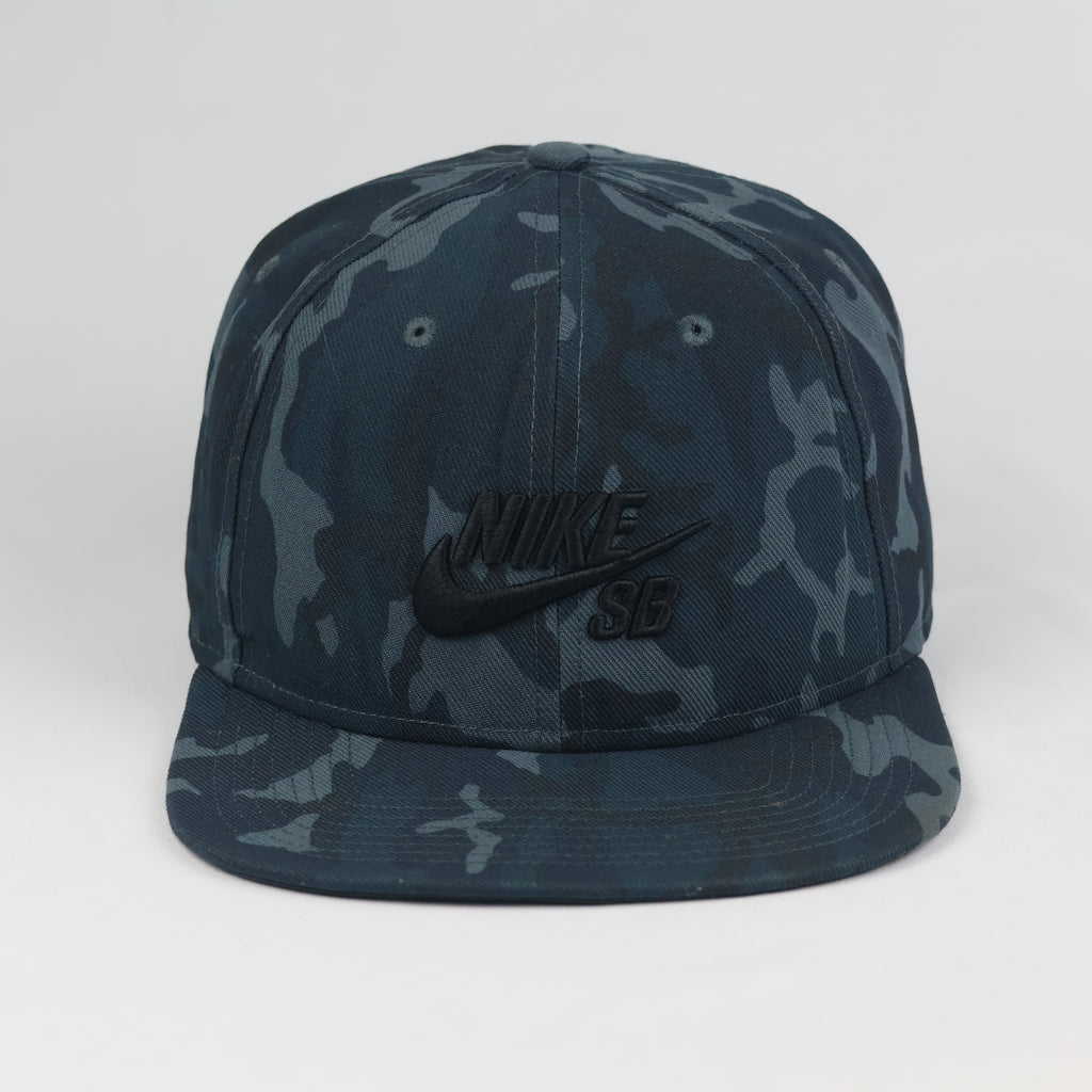 Vintage Nike SB Camo Snapback Hat | Thrifted Blue Camouflage Skate Cap