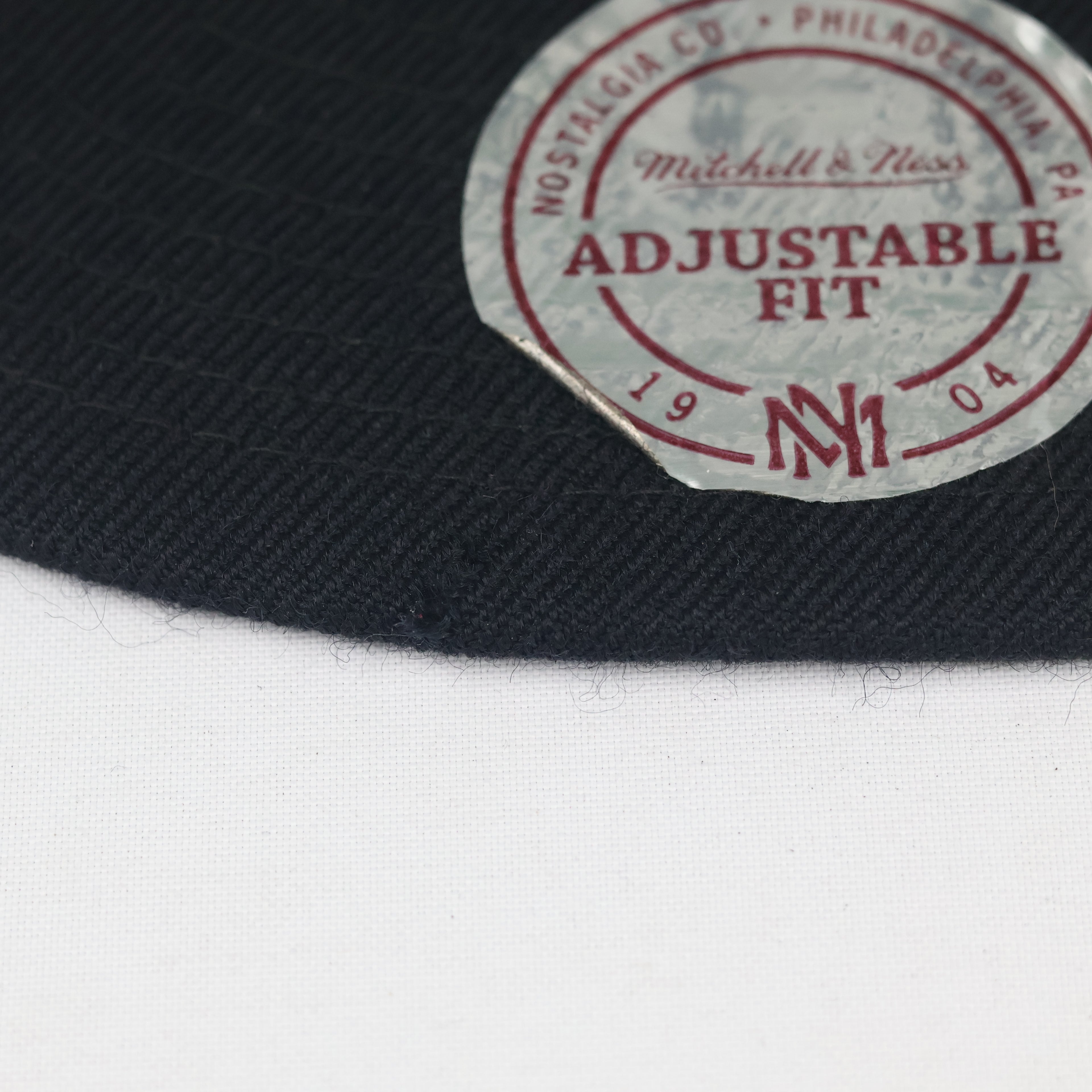 Vintage Mitchell & Ness LA Kings Snapback Hat | Thrifted Grey Black NHL Hockey Cap