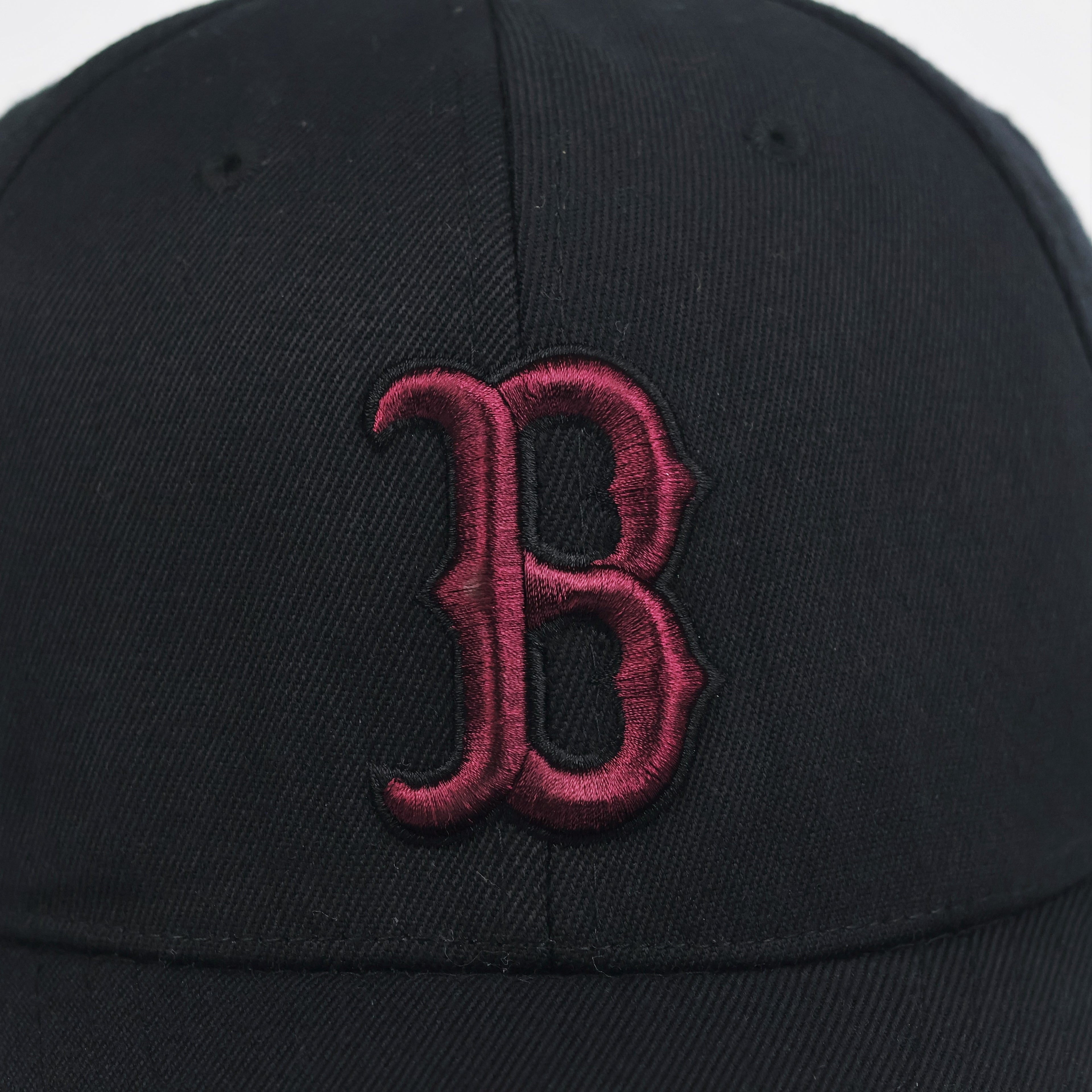 Vintage Boston Red Sox Flexfit Hat | Thrifted Black & Maroon MLB Cap XS-S