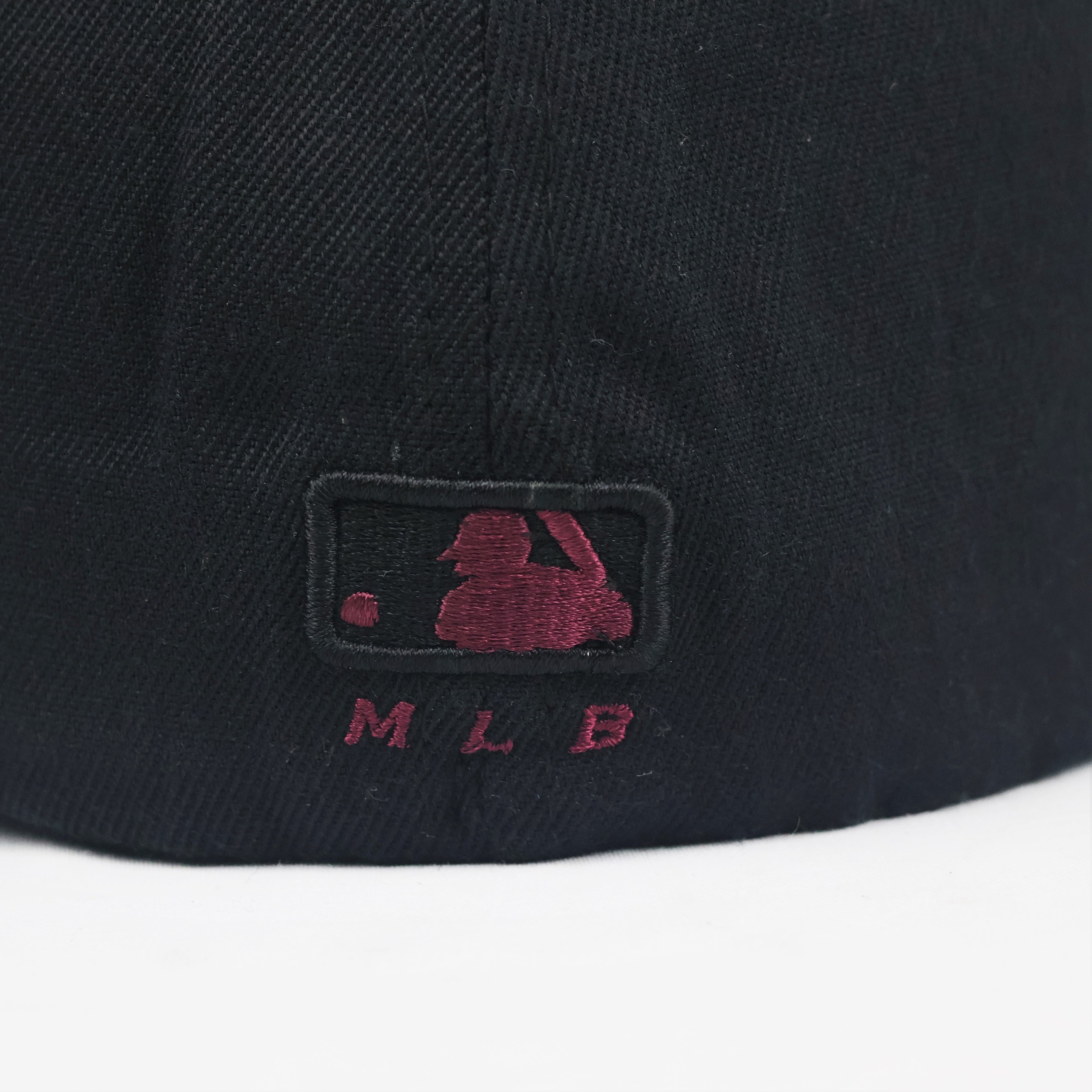 Vintage Boston Red Sox Flexfit Hat | Thrifted Black & Maroon MLB Cap XS-S