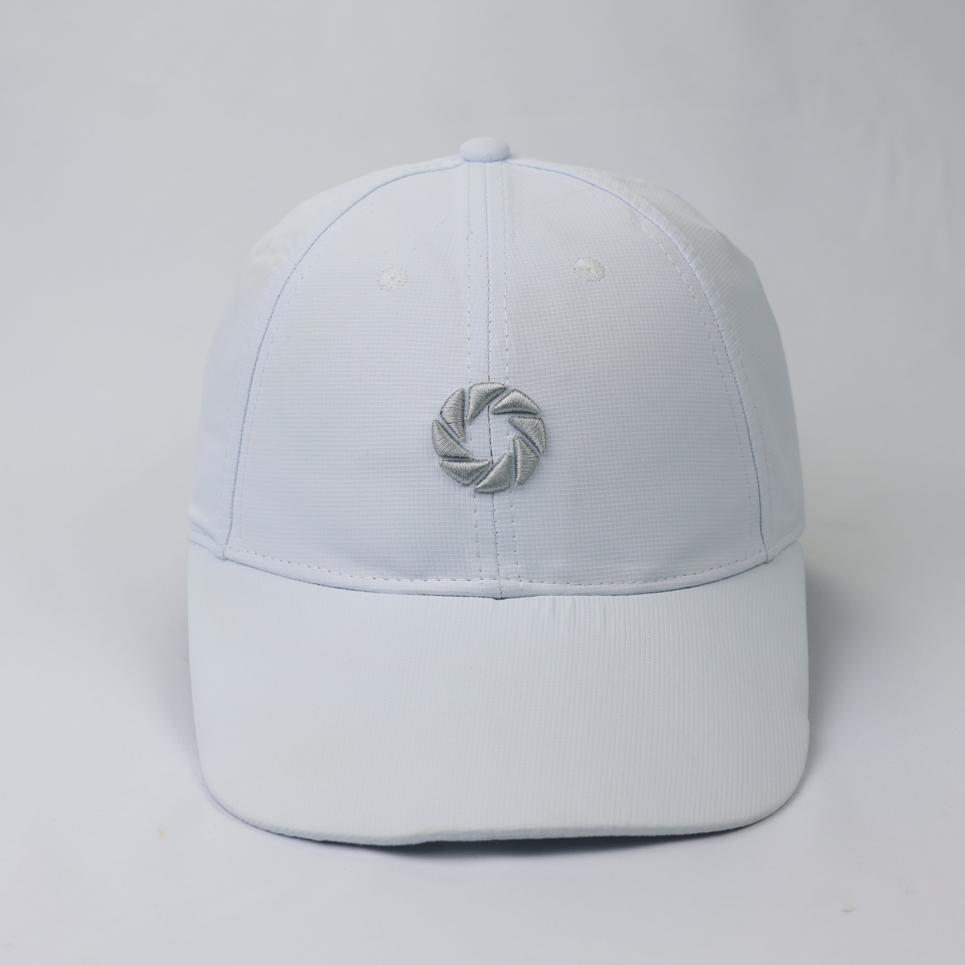 Backtee x Jyske Bank Technical White Performance Golf Thrifted Cap