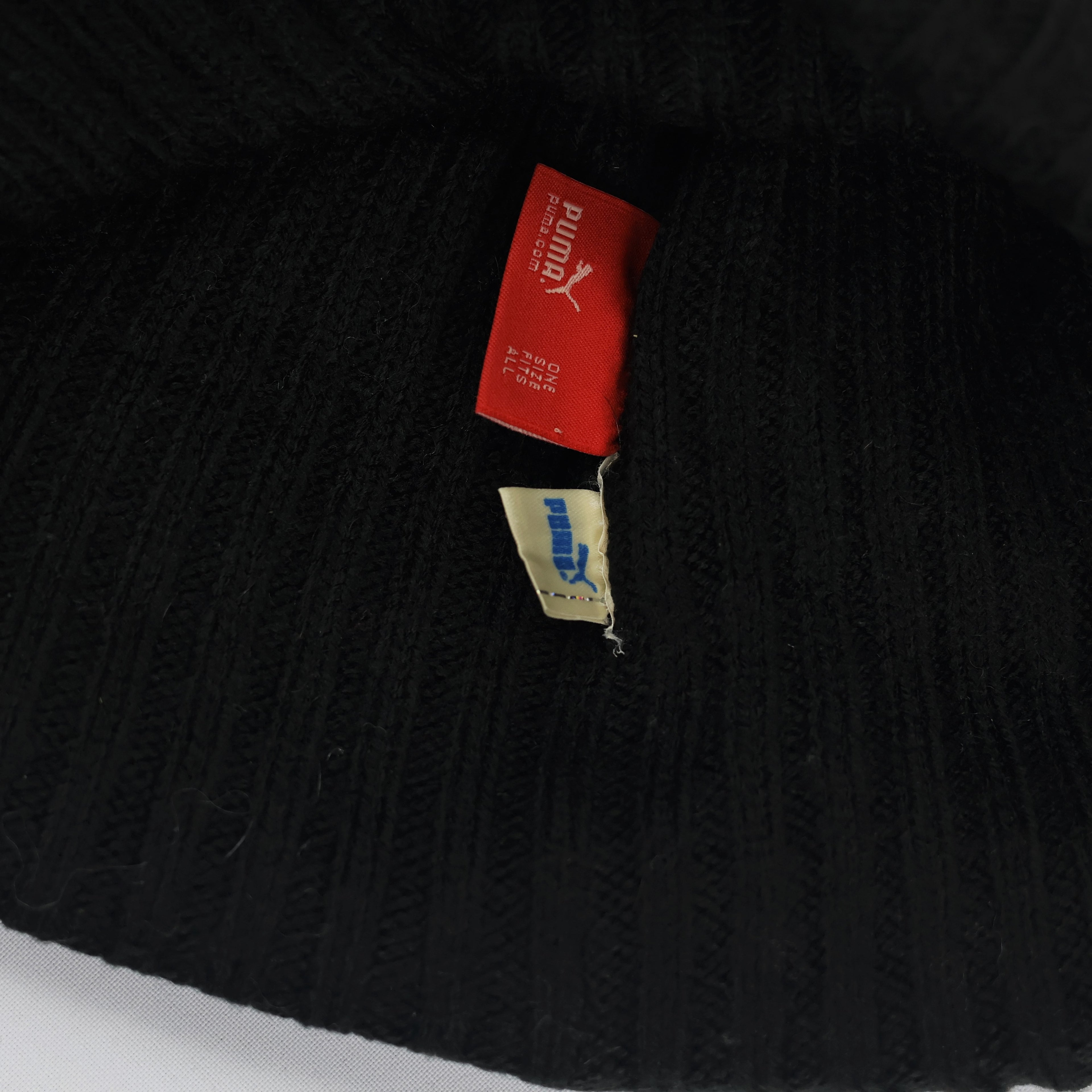 Puma Adult Unisex Black Knit Thrifted Beanie - Classic Winter Sport Cap