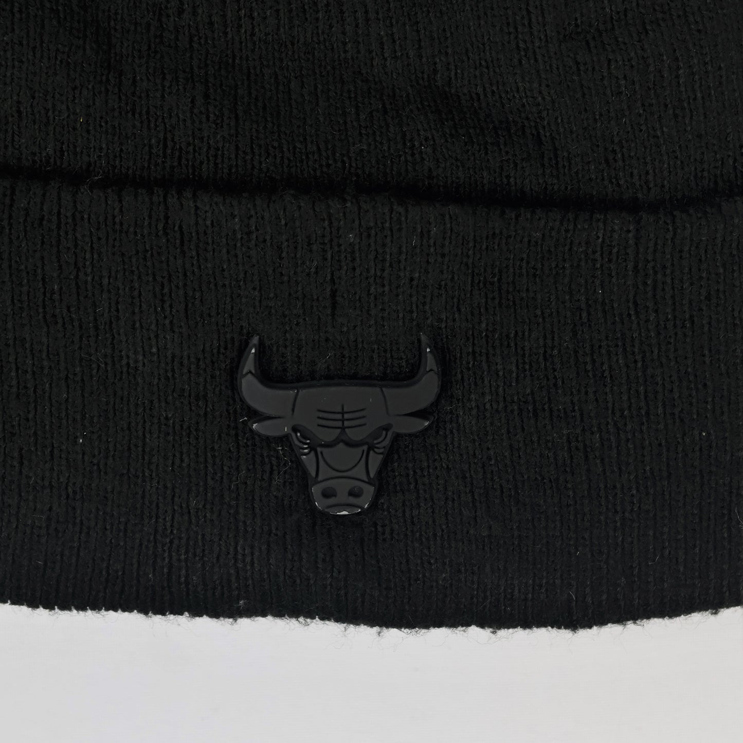 New Era Chicago Bulls Black Cuffed Thrifted Beanie - Official NBA Winter Hat