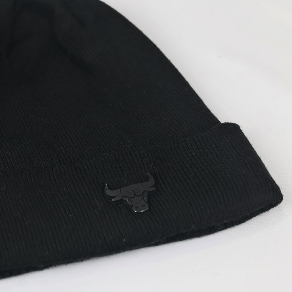 New Era Chicago Bulls Black Cuffed Thrifted Beanie - Official NBA Winter Hat