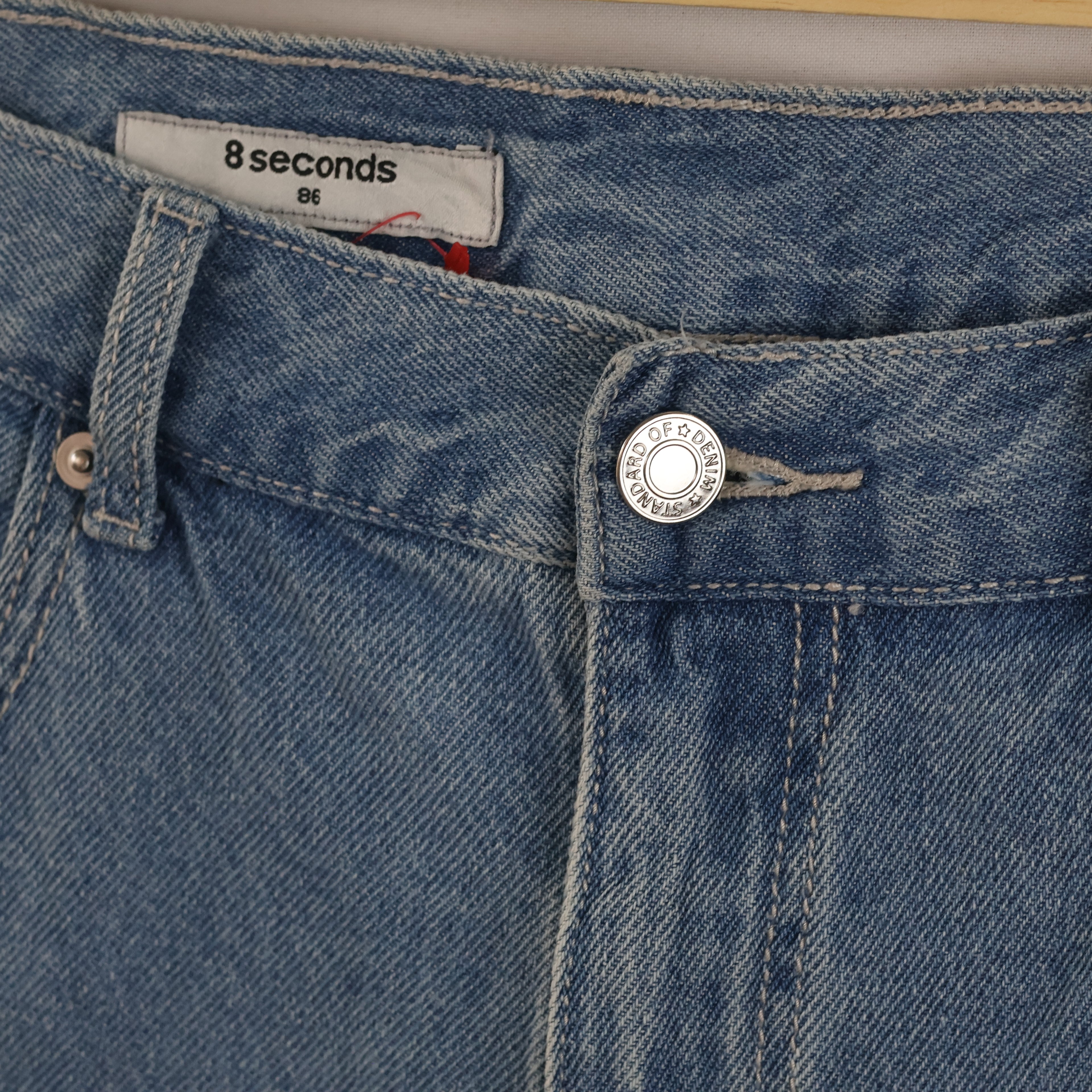 Thrifted Vintage 8 Seconds Light Blue Denim Jeans - 45 Inch Length/ J1039