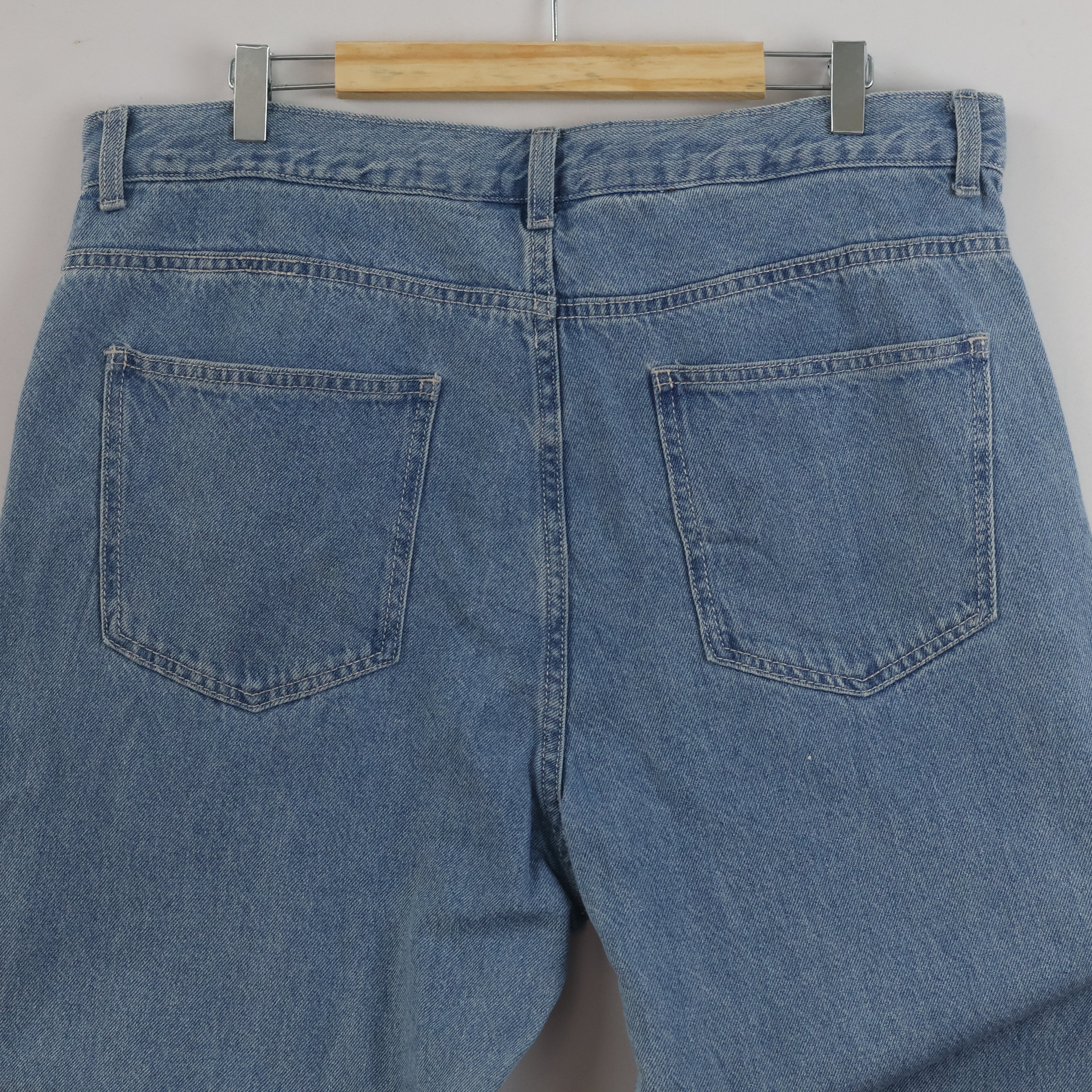 Thrifted Vintage 8 Seconds Light Blue Denim Jeans - 45 Inch Length/ J1039
